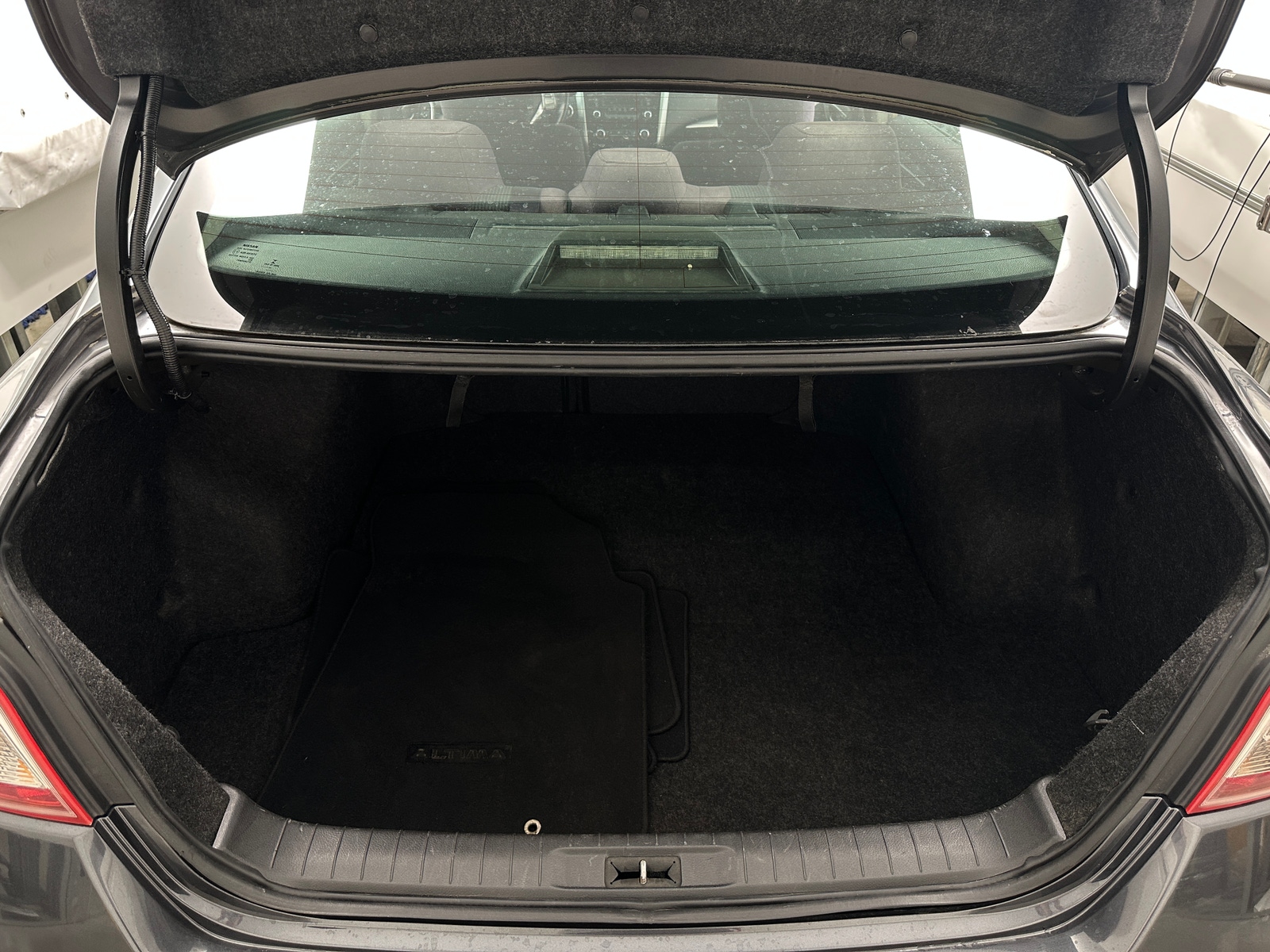 Thumbnail: 2013 Nissan Altima - 7