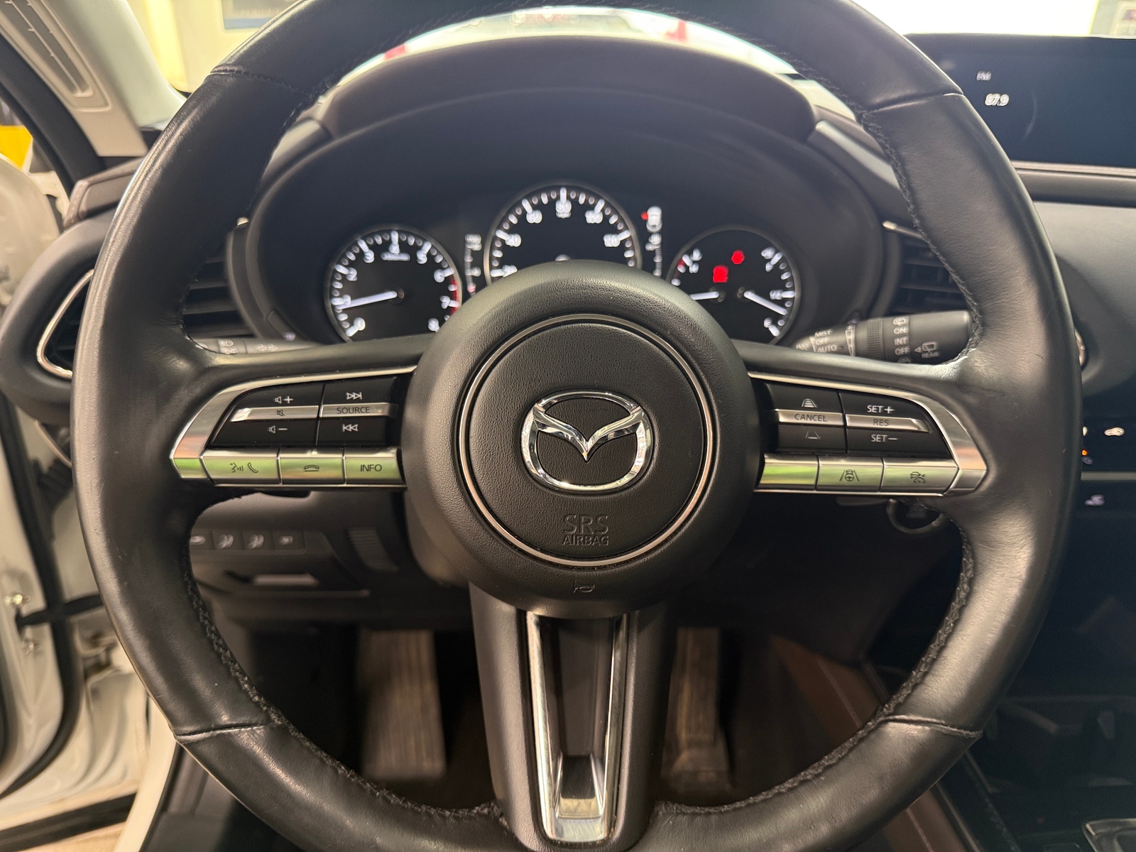 Thumbnail: 2022 Mazda CX-30 - 4