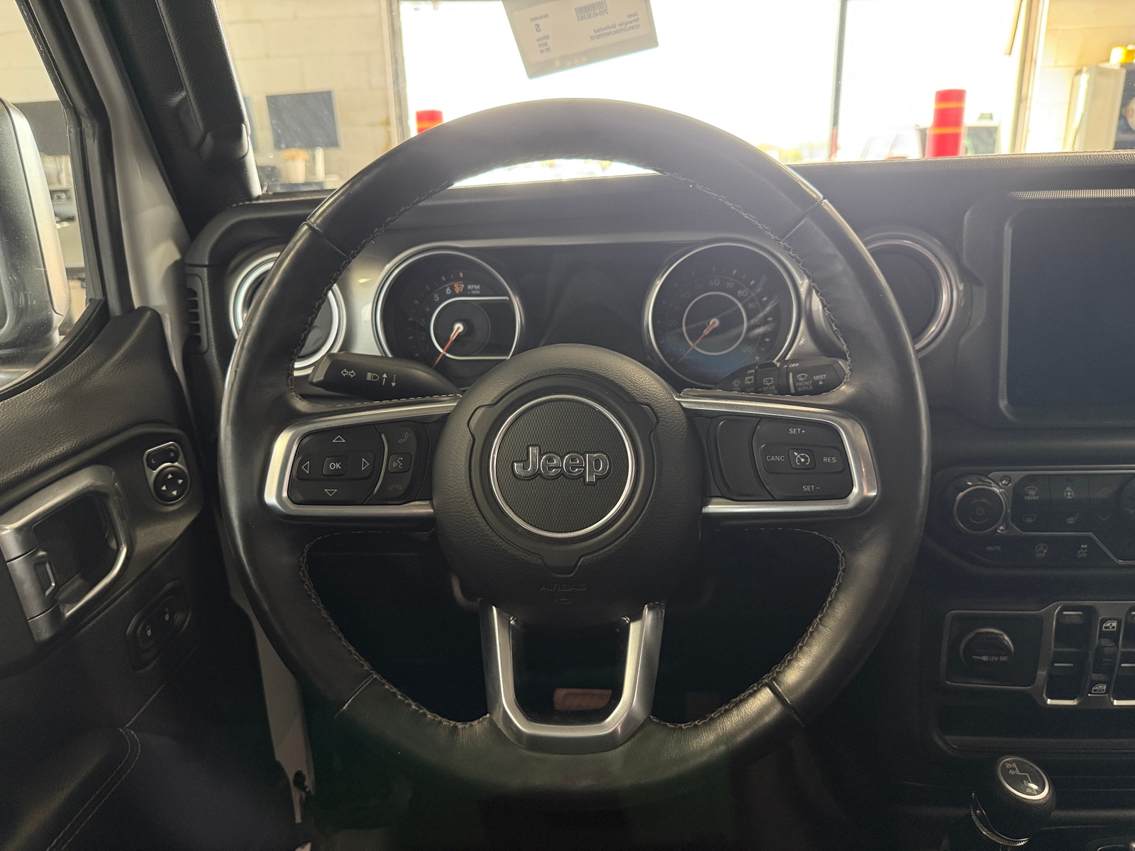Thumbnail: 2018 Jeep Wrangler - 5