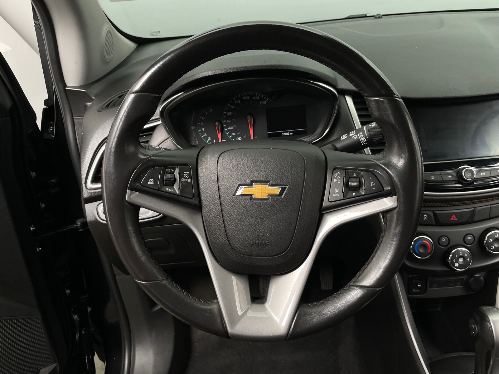 Thumbnail: 2022 Chevrolet Trax - 5