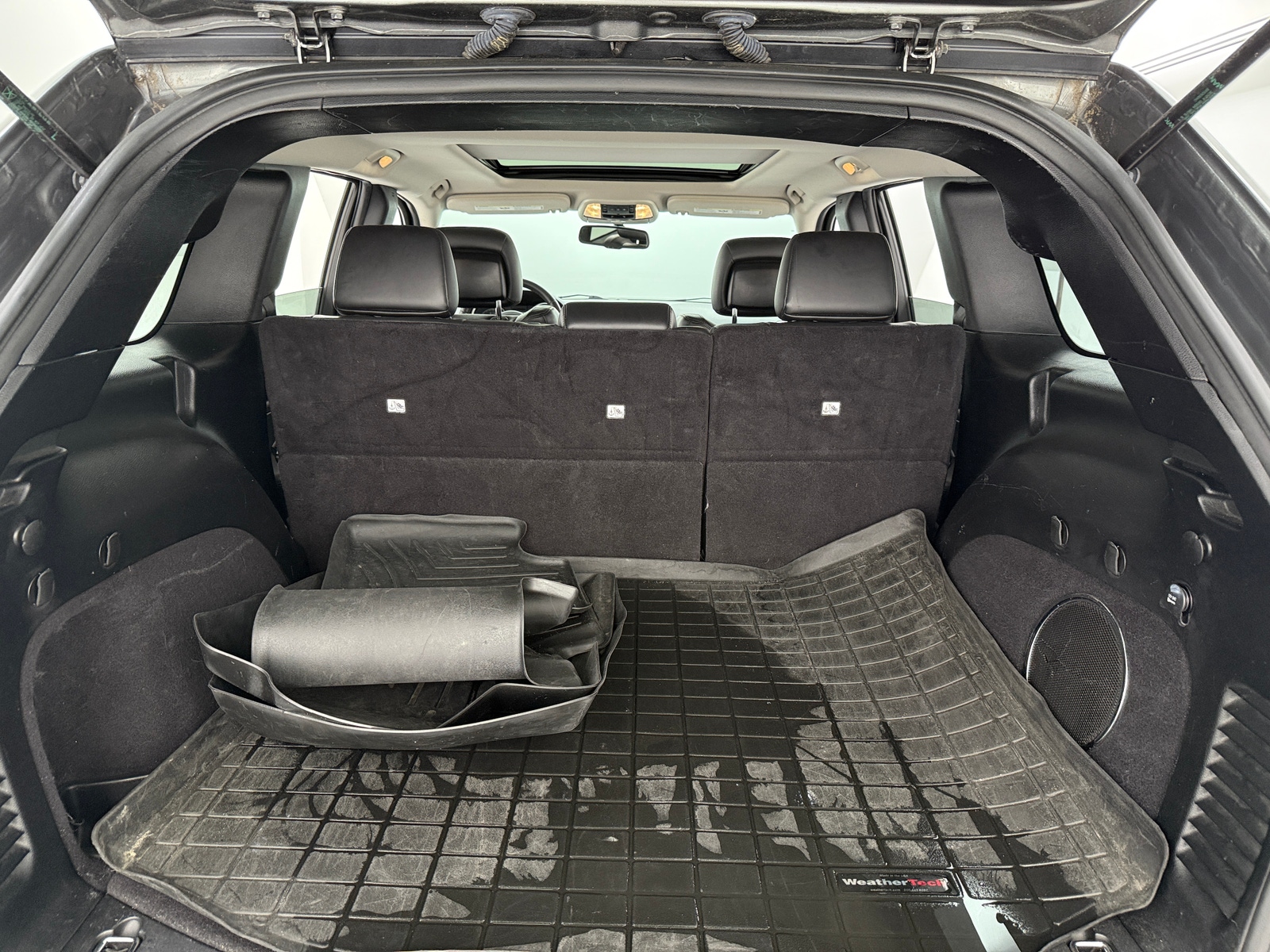 Thumbnail: 2012 Jeep Grand Cherokee - 6
