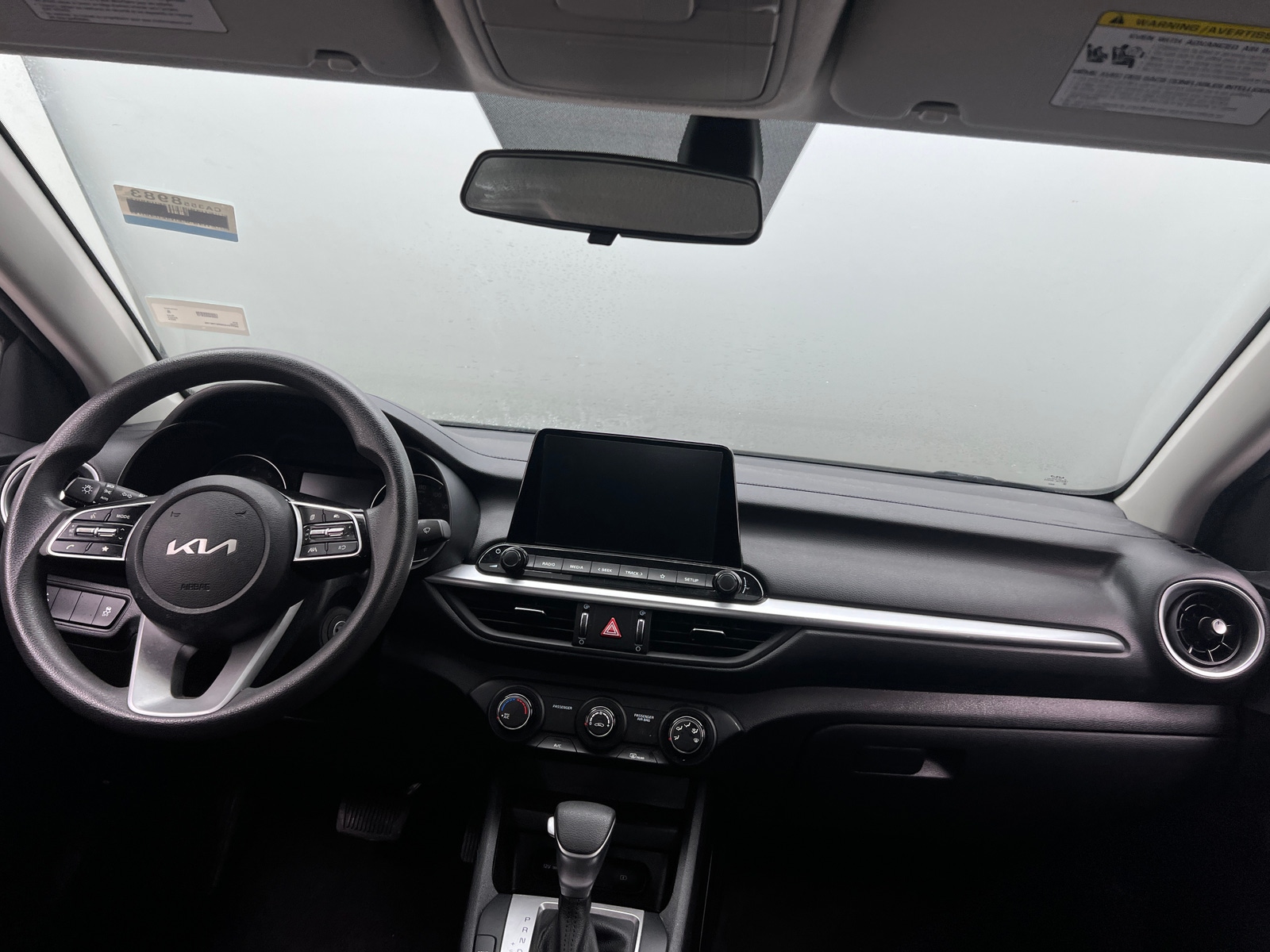 Thumbnail: 2024 Kia Forte - 3