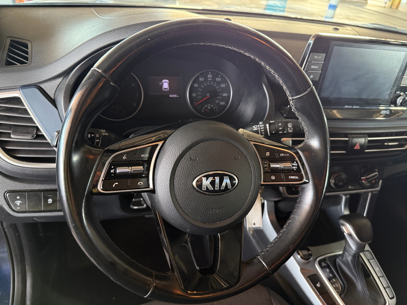 Thumbnail: 2021 Kia Seltos - 4