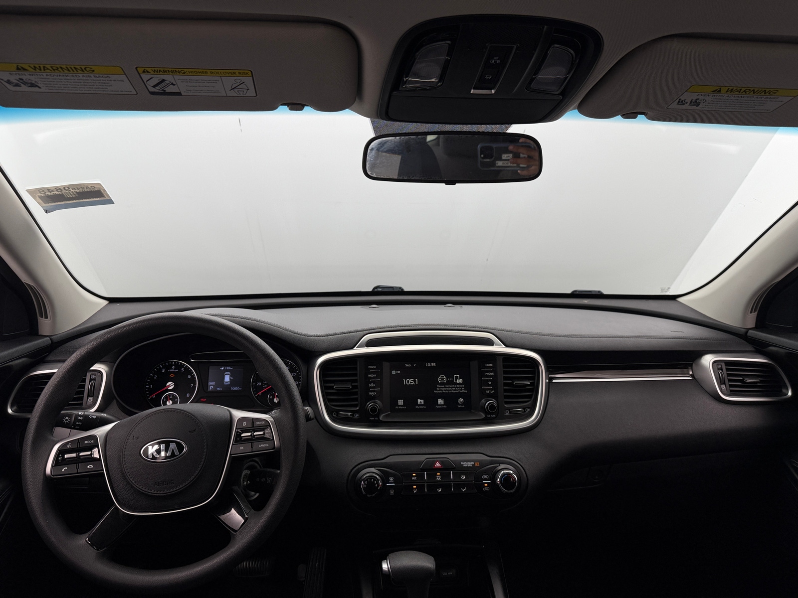 Thumbnail: 2020 Kia Sorento - 3