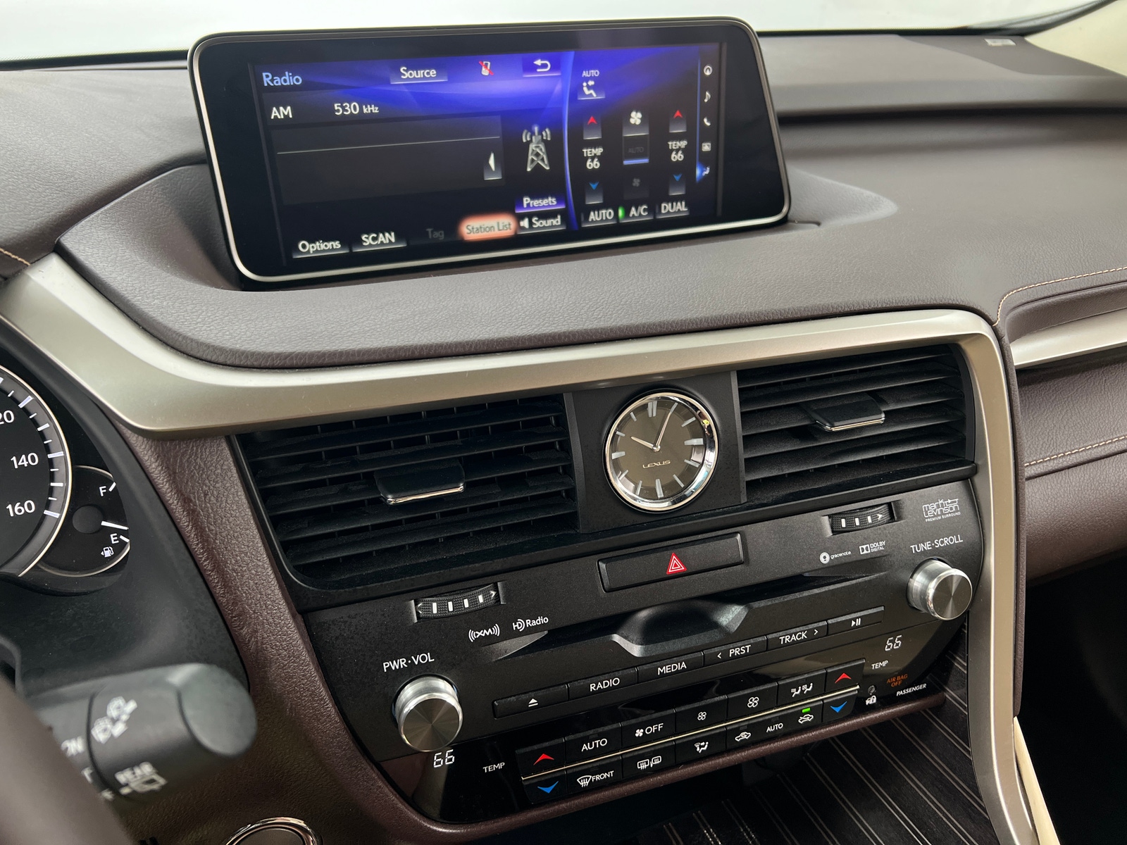 Thumbnail: 2016 Lexus RX - 3