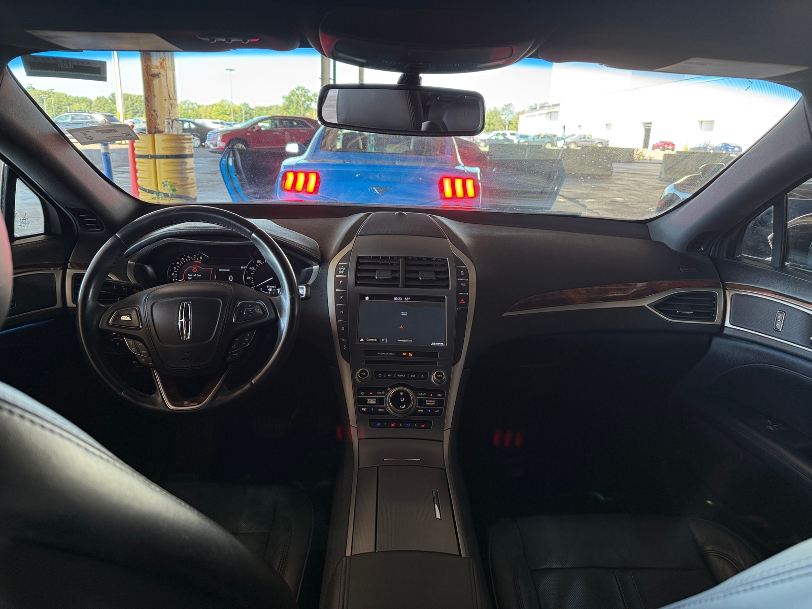 Thumbnail: 2017 Lincoln MKZ - 2