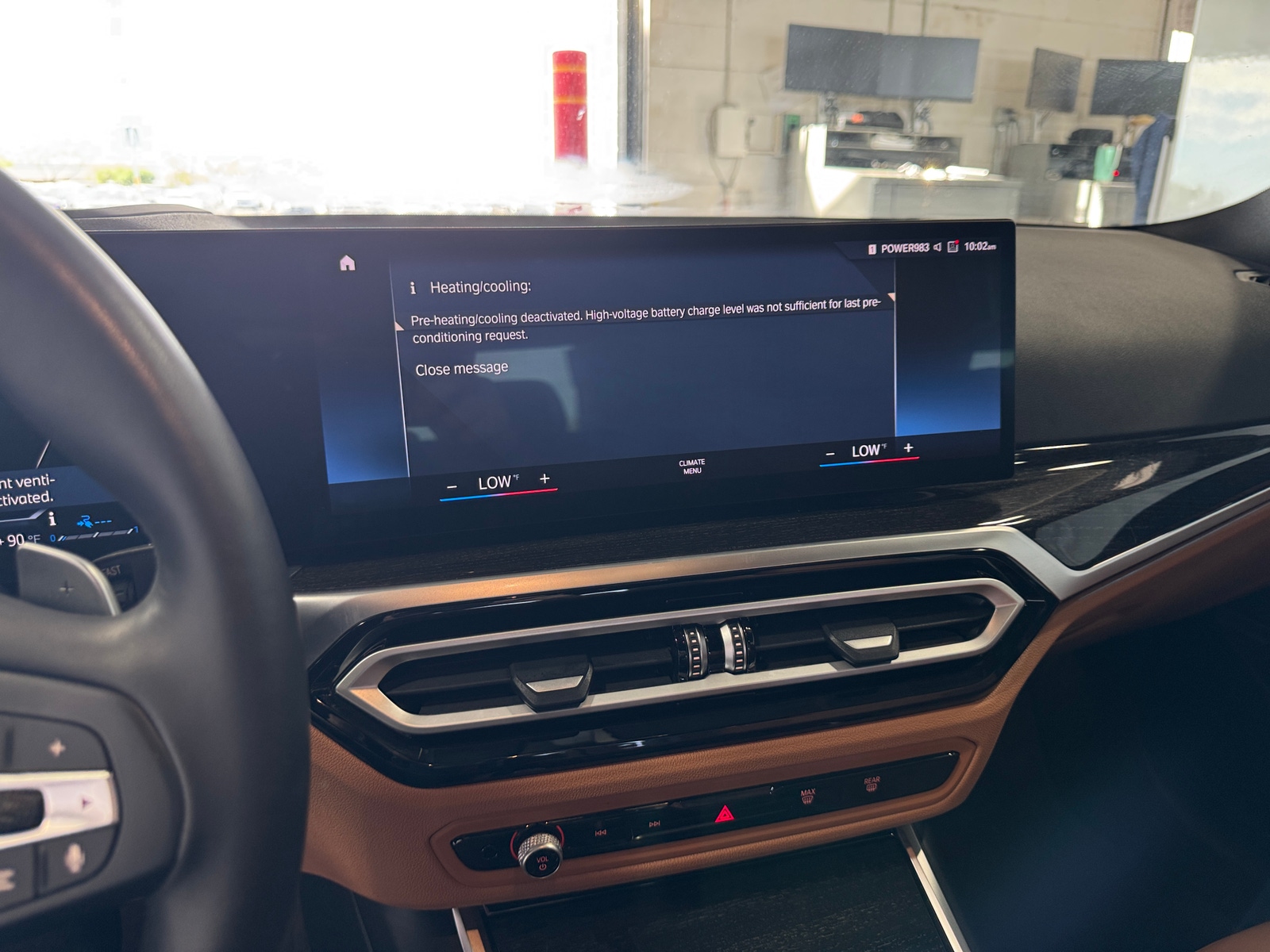 Thumbnail: 2023 BMW 3 Series - 3