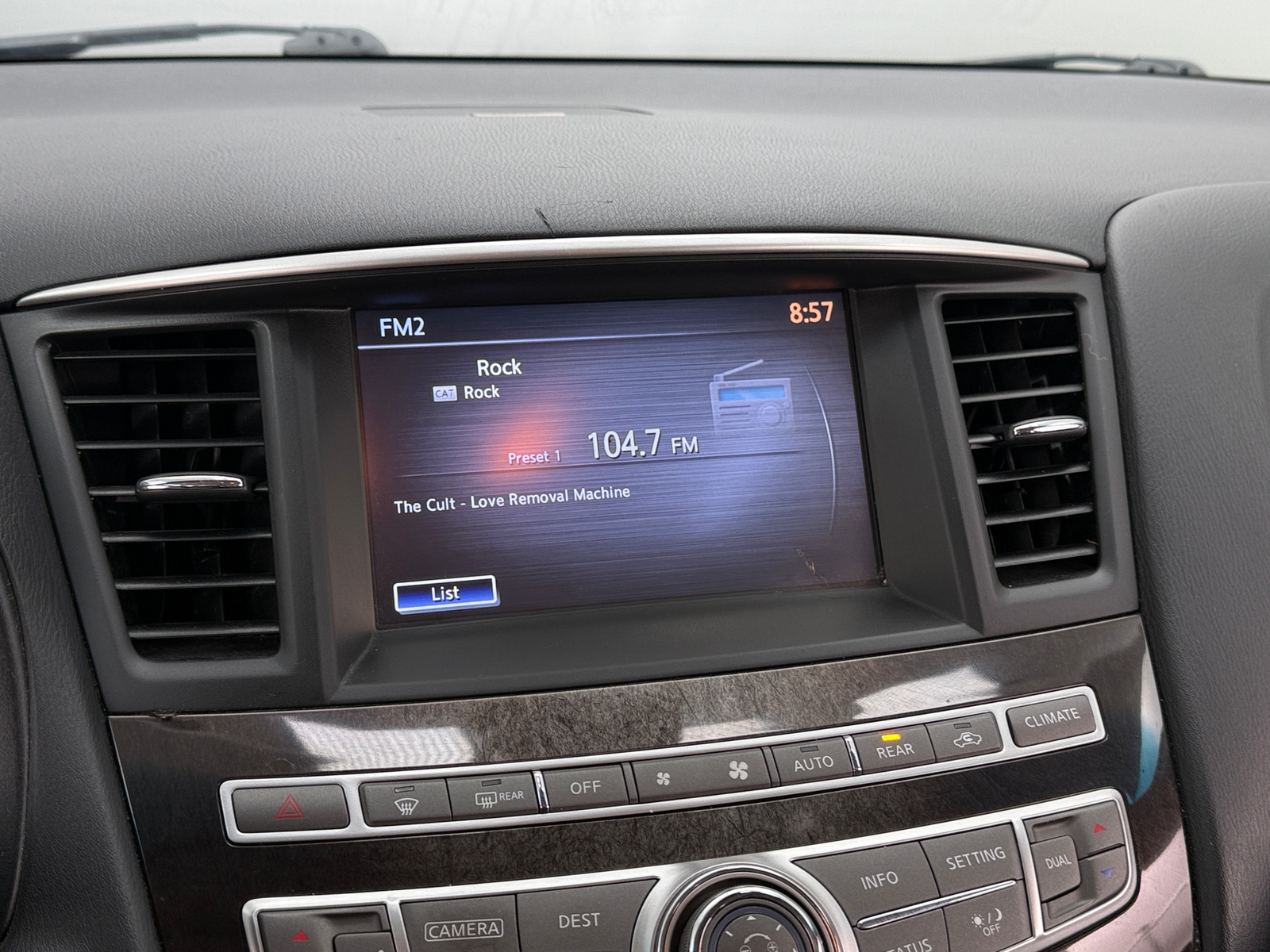 Thumbnail: 2015 INFINITI QX60 - 3