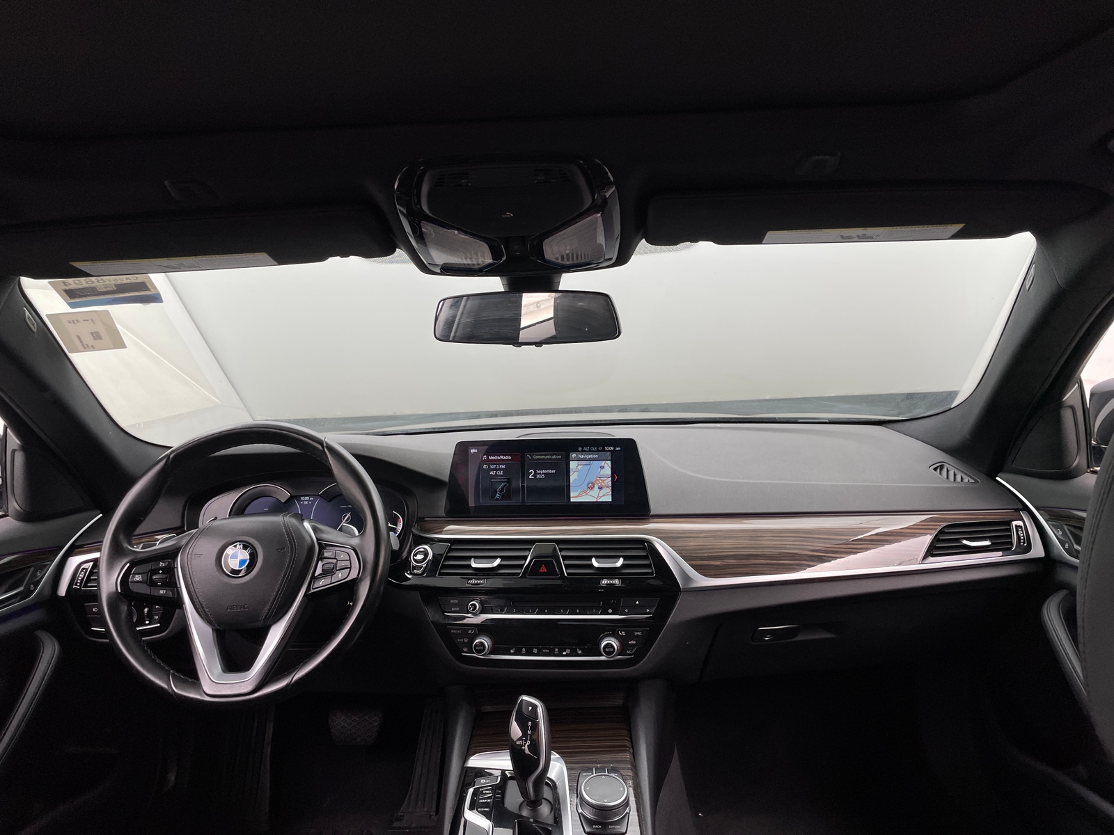 Thumbnail: 2017 BMW 5 Series - 2