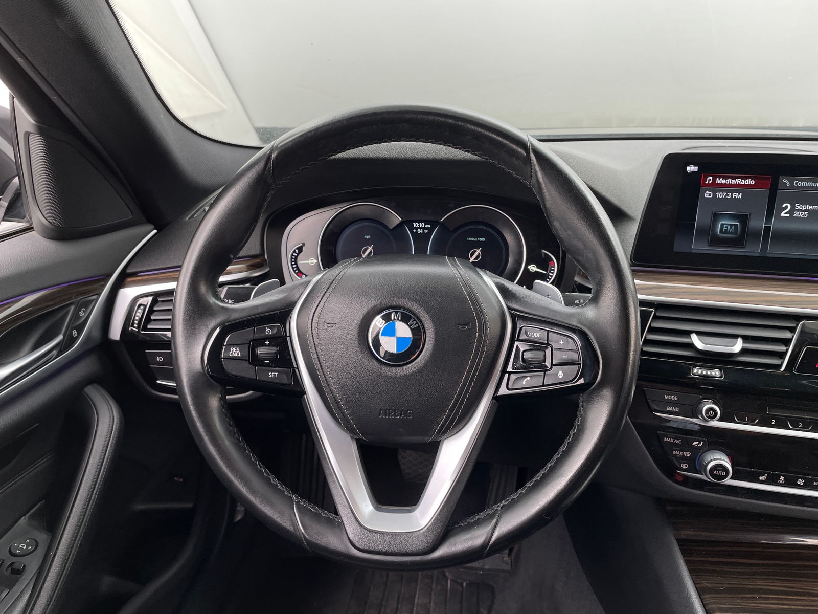 Thumbnail: 2017 BMW 5 Series - 4