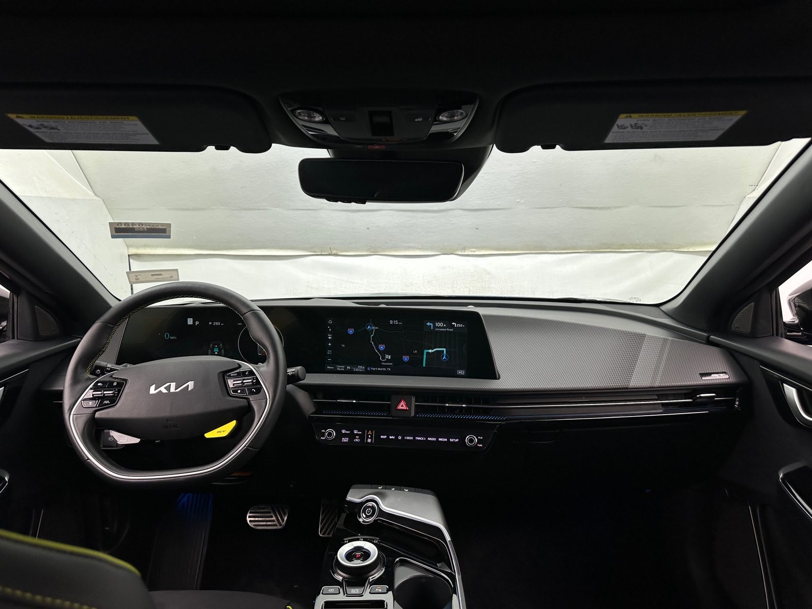 Thumbnail: 2023 Kia EV6 - 2