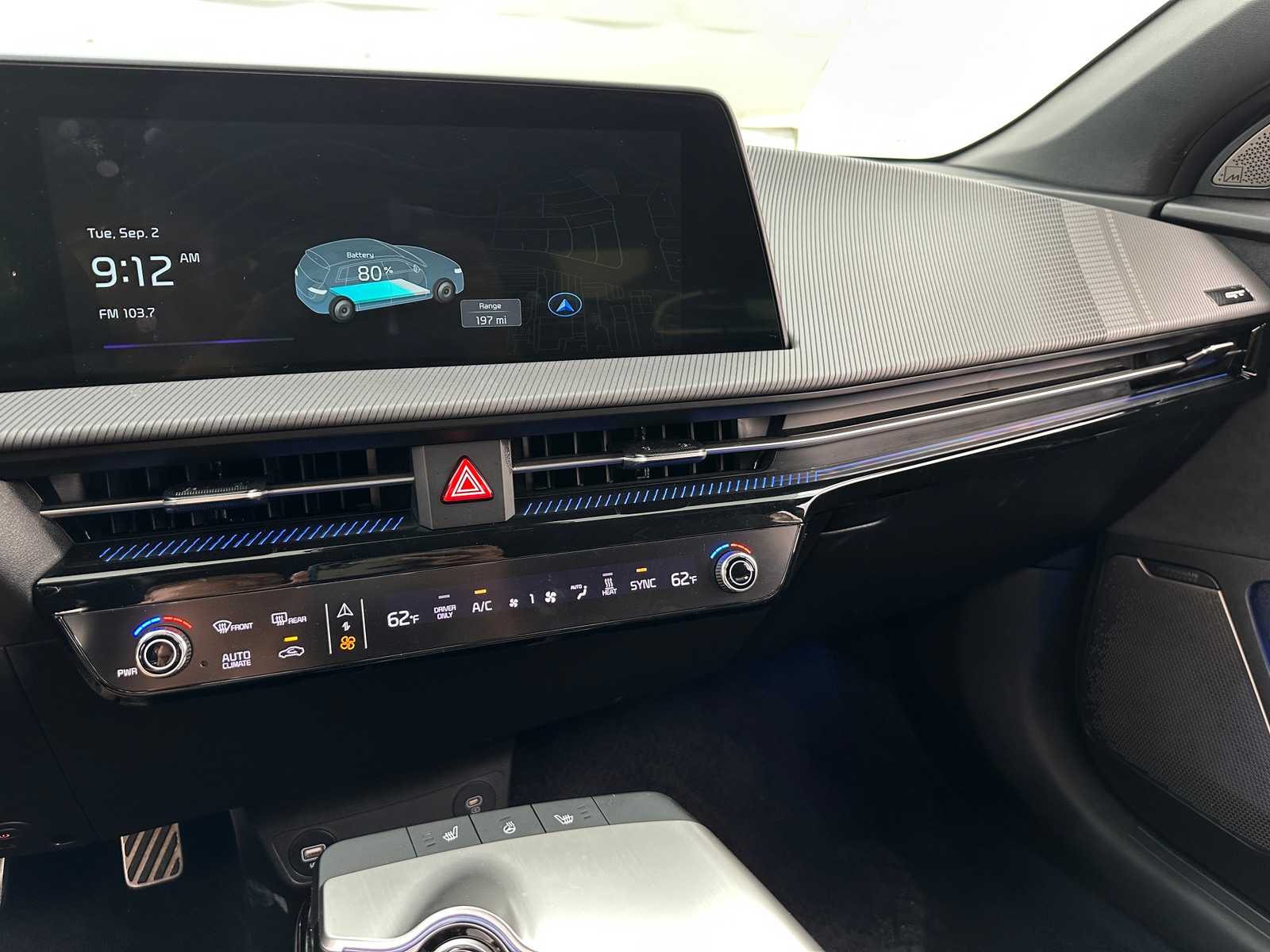Thumbnail: 2023 Kia EV6 - 3