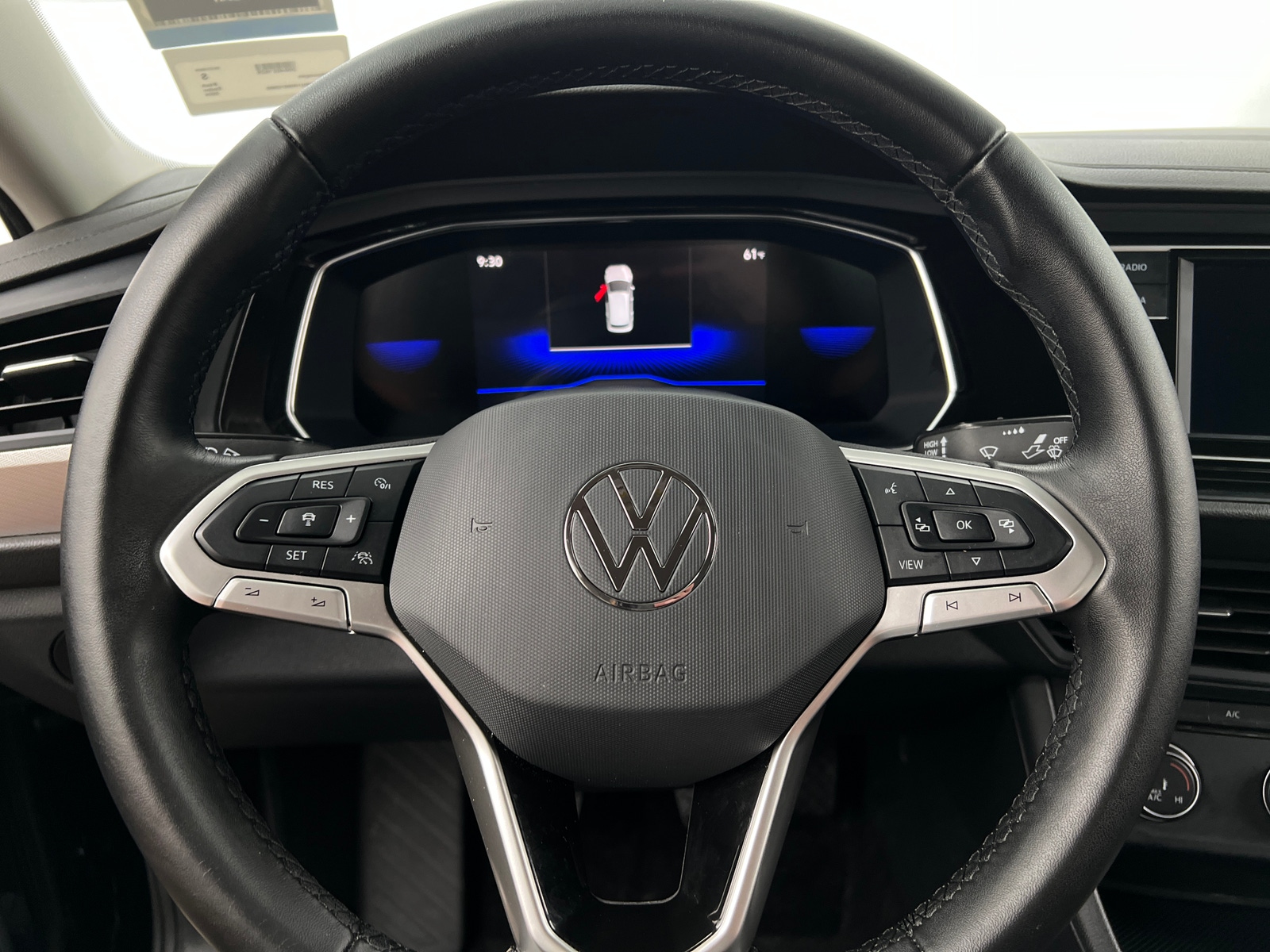 Thumbnail: 2024 Volkswagen Jetta - 5