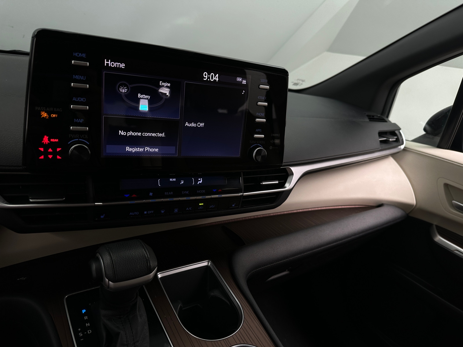Thumbnail: 2022 Toyota Sienna - 3