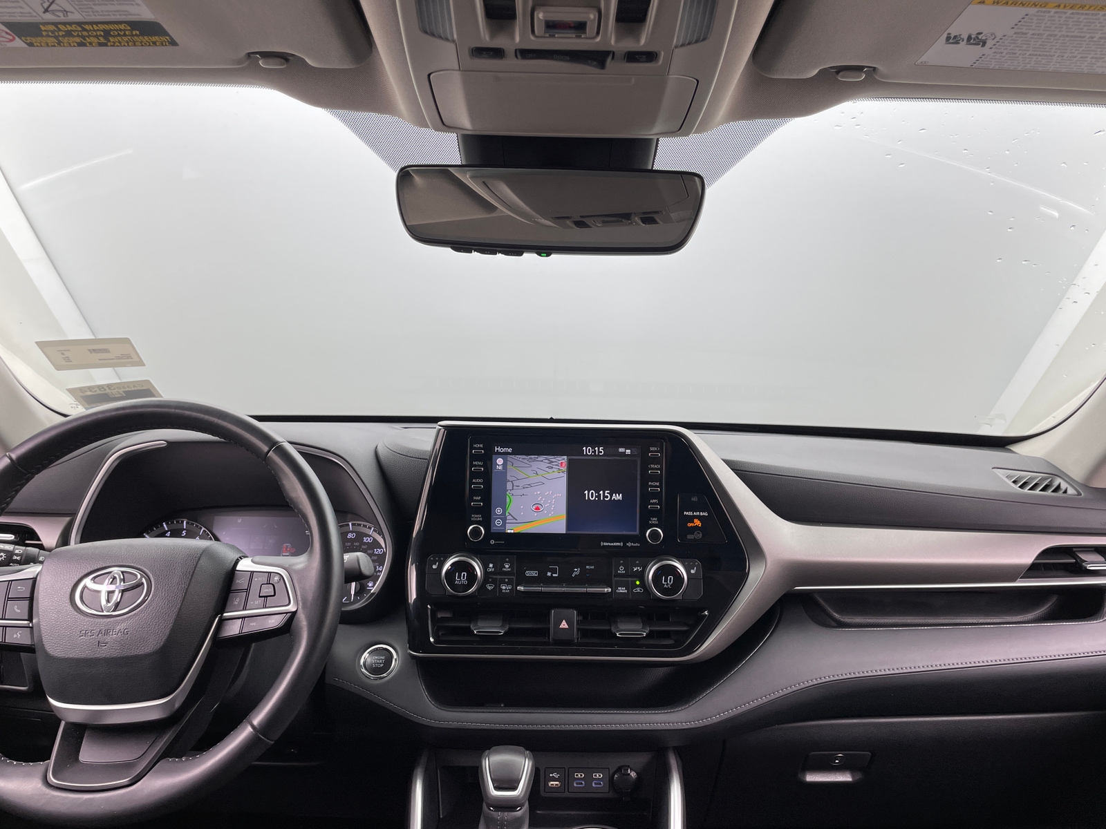 Thumbnail: 2022 Toyota Highlander - 2