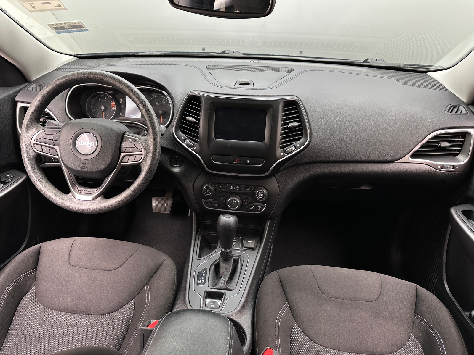 Thumbnail: 2021 Jeep Cherokee - 3