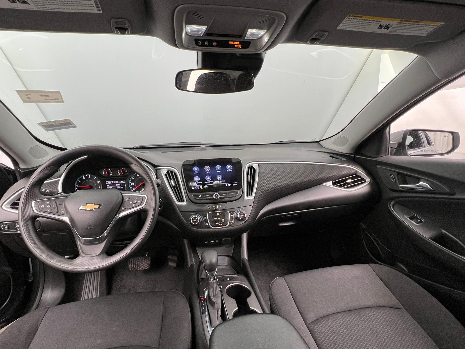 Thumbnail: 2024 Chevrolet Malibu - 3