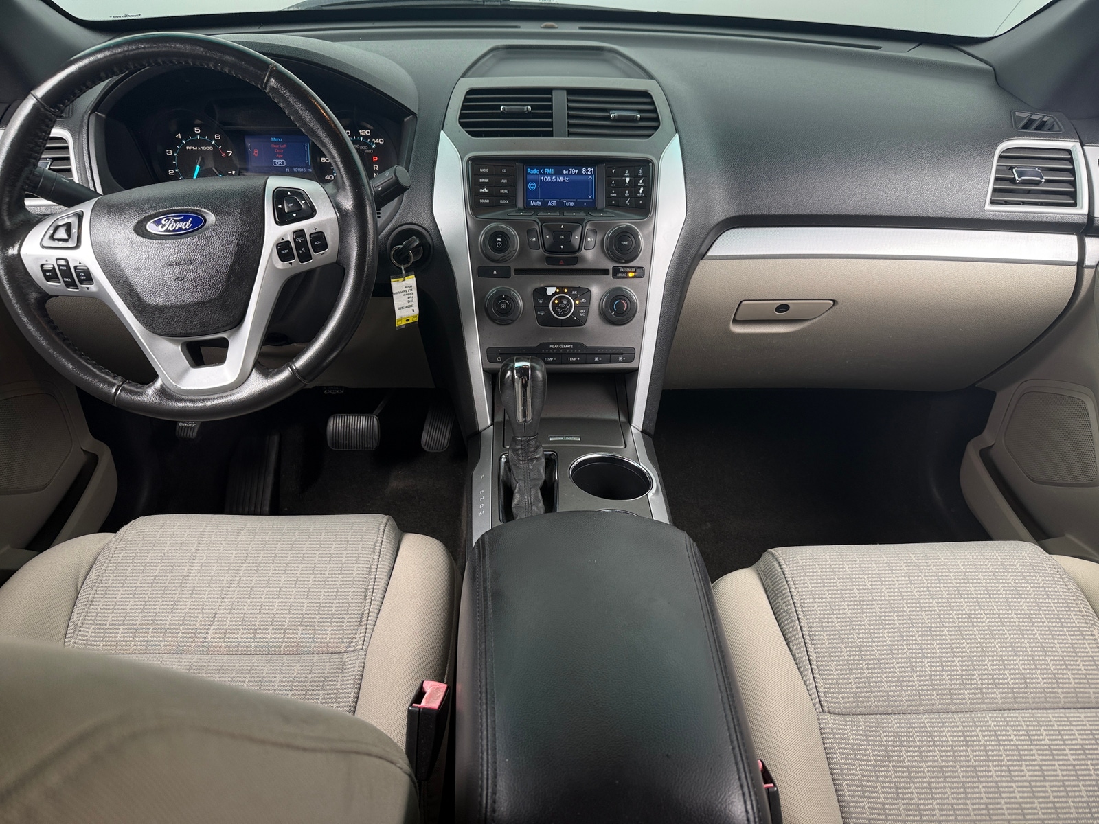 Thumbnail: 2013 Ford Explorer - 3