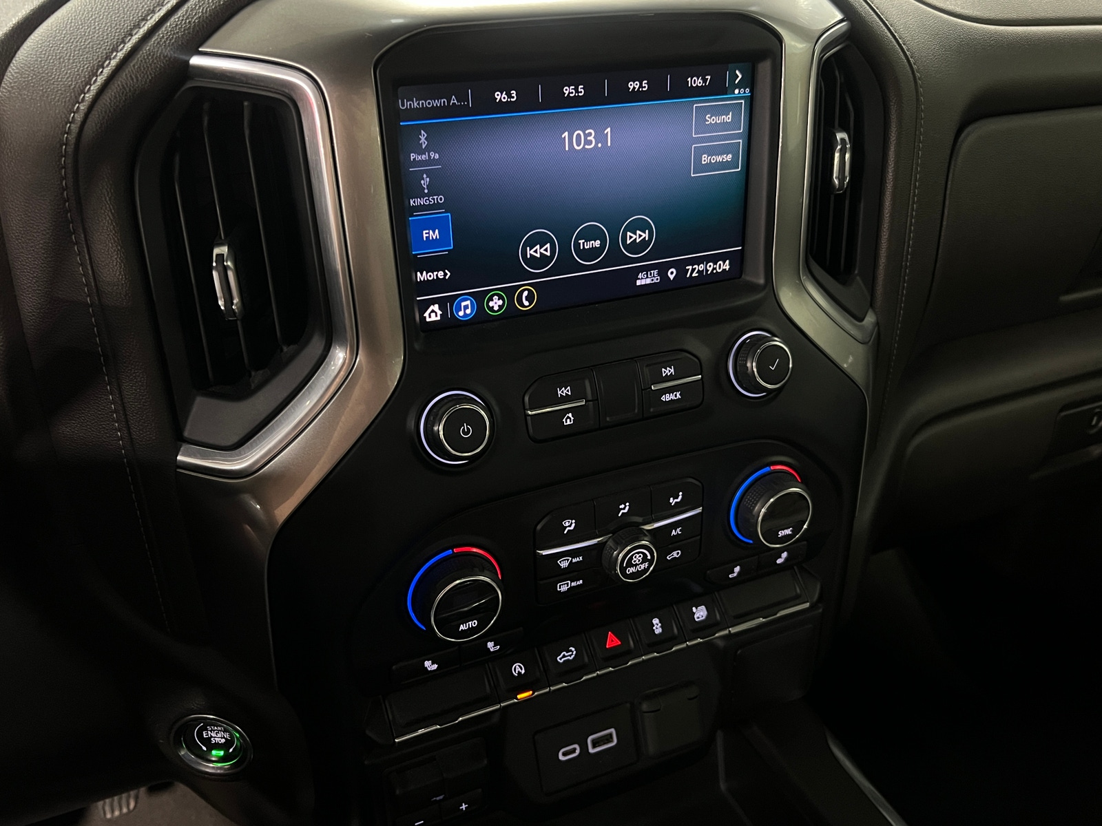 Thumbnail: 2019 Chevrolet Silverado 1500 - 4