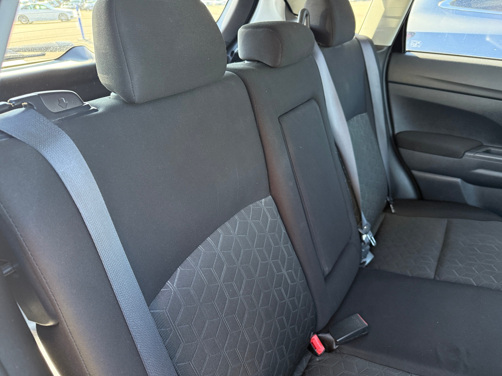 Thumbnail: 2020 Mitsubishi Outlander Sport - 6