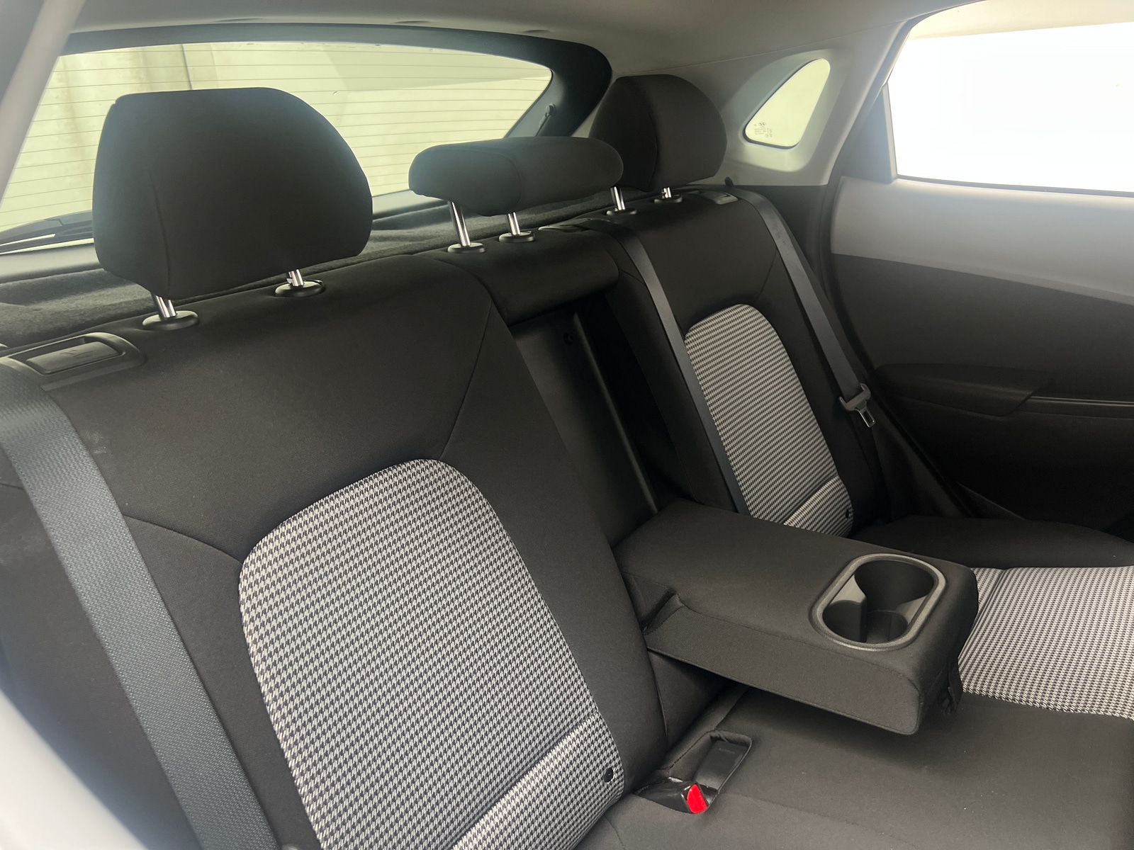 Thumbnail: 2018 Hyundai Kona - 6