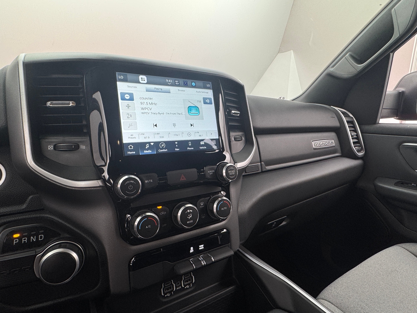 Thumbnail: 2022 RAM 1500 - 4