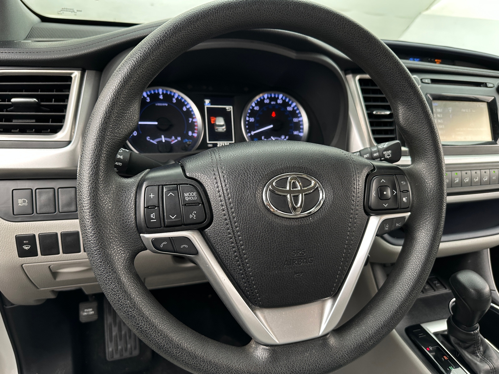 Thumbnail: 2019 Toyota Highlander - 5