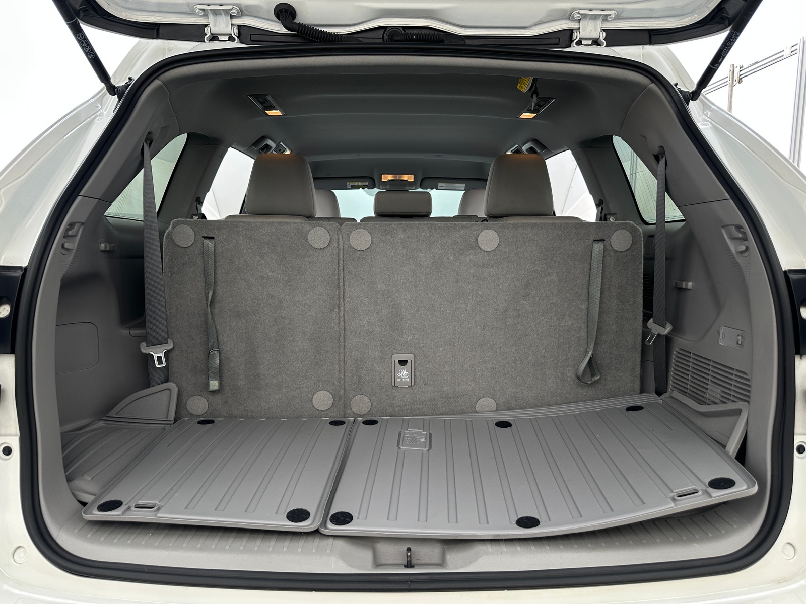 Thumbnail: 2019 Toyota Highlander - 7