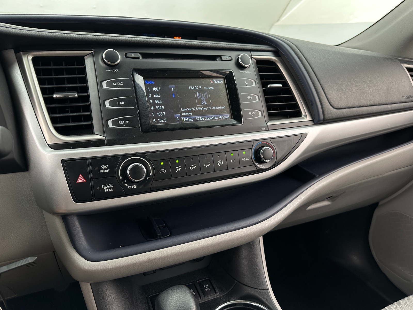 Thumbnail: 2019 Toyota Highlander - 4