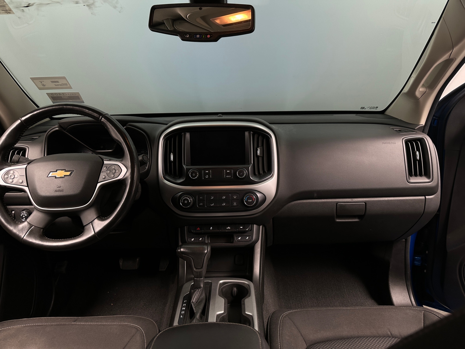 Thumbnail: 2021 Chevrolet Colorado - 3