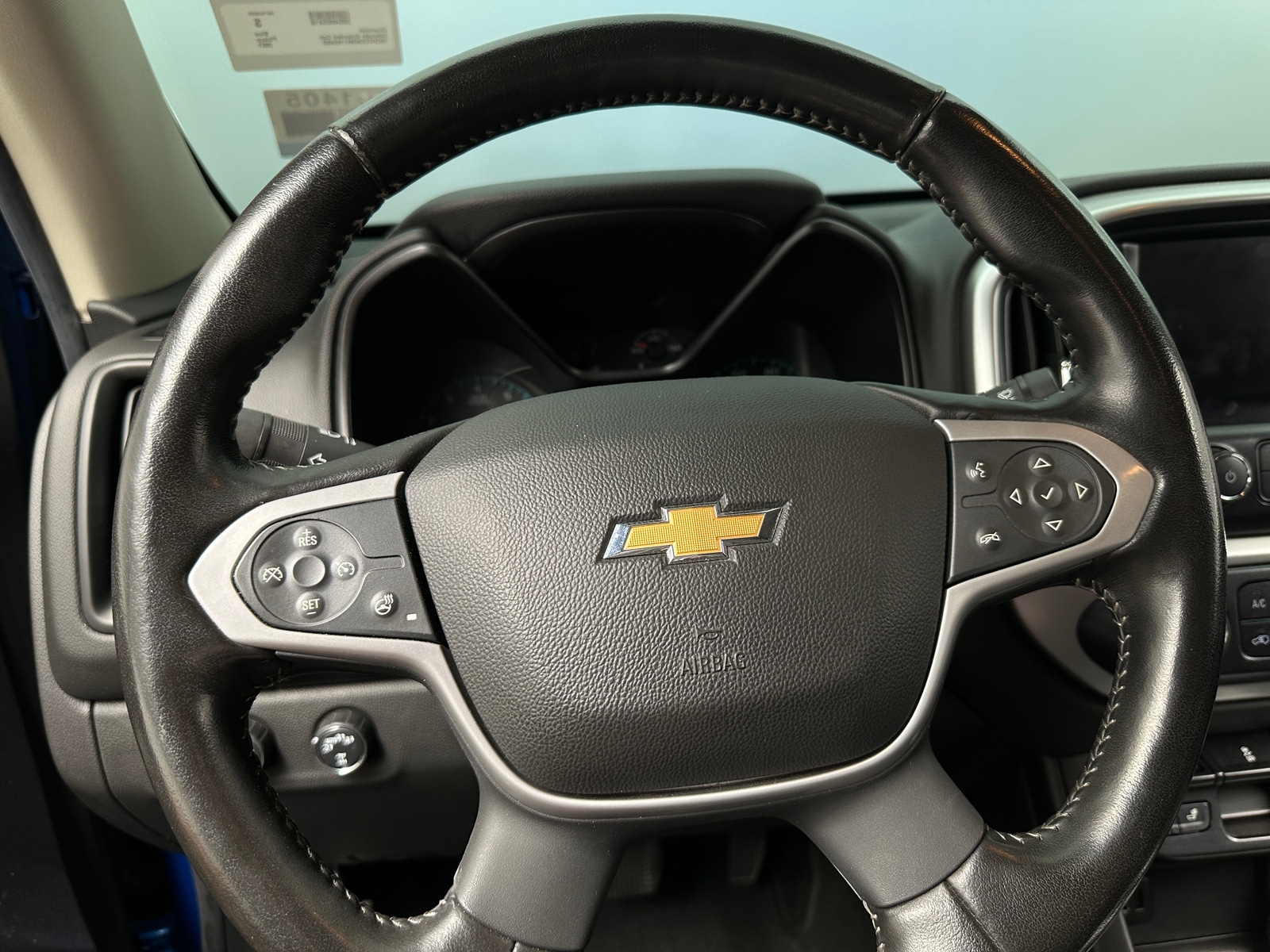 Thumbnail: 2021 Chevrolet Colorado - 5