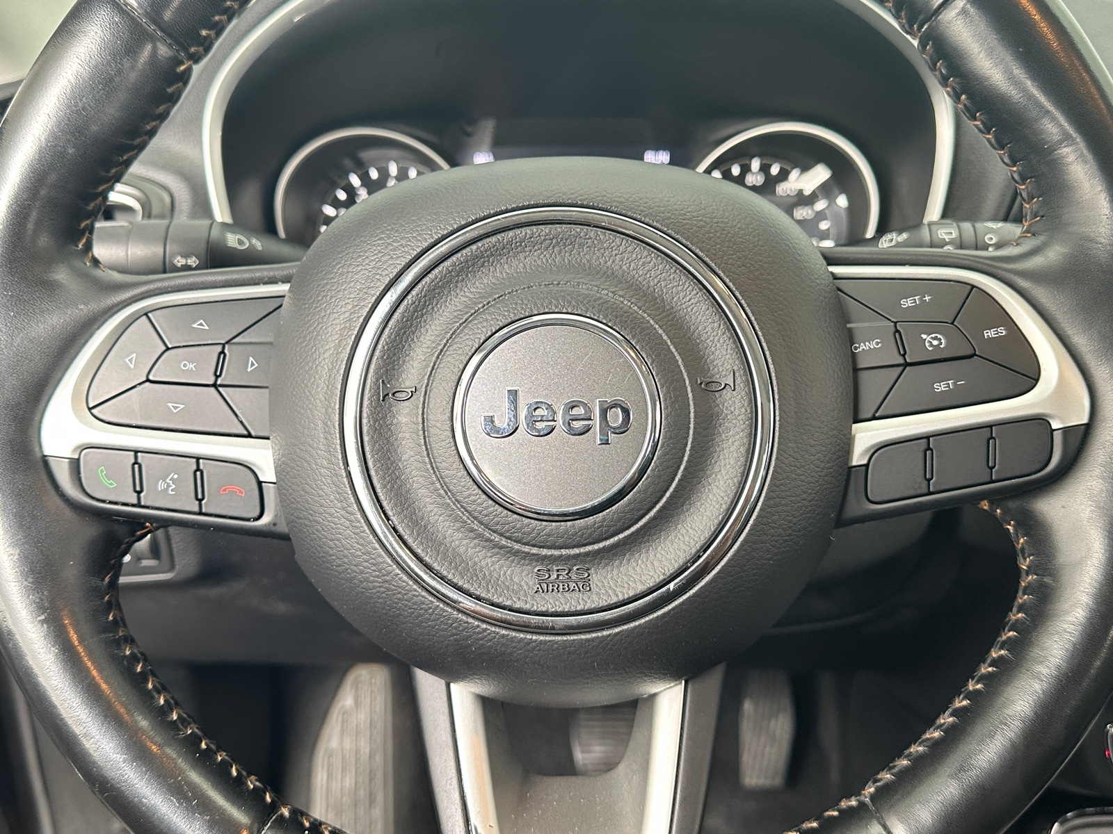 Thumbnail: 2020 Jeep Compass - 4
