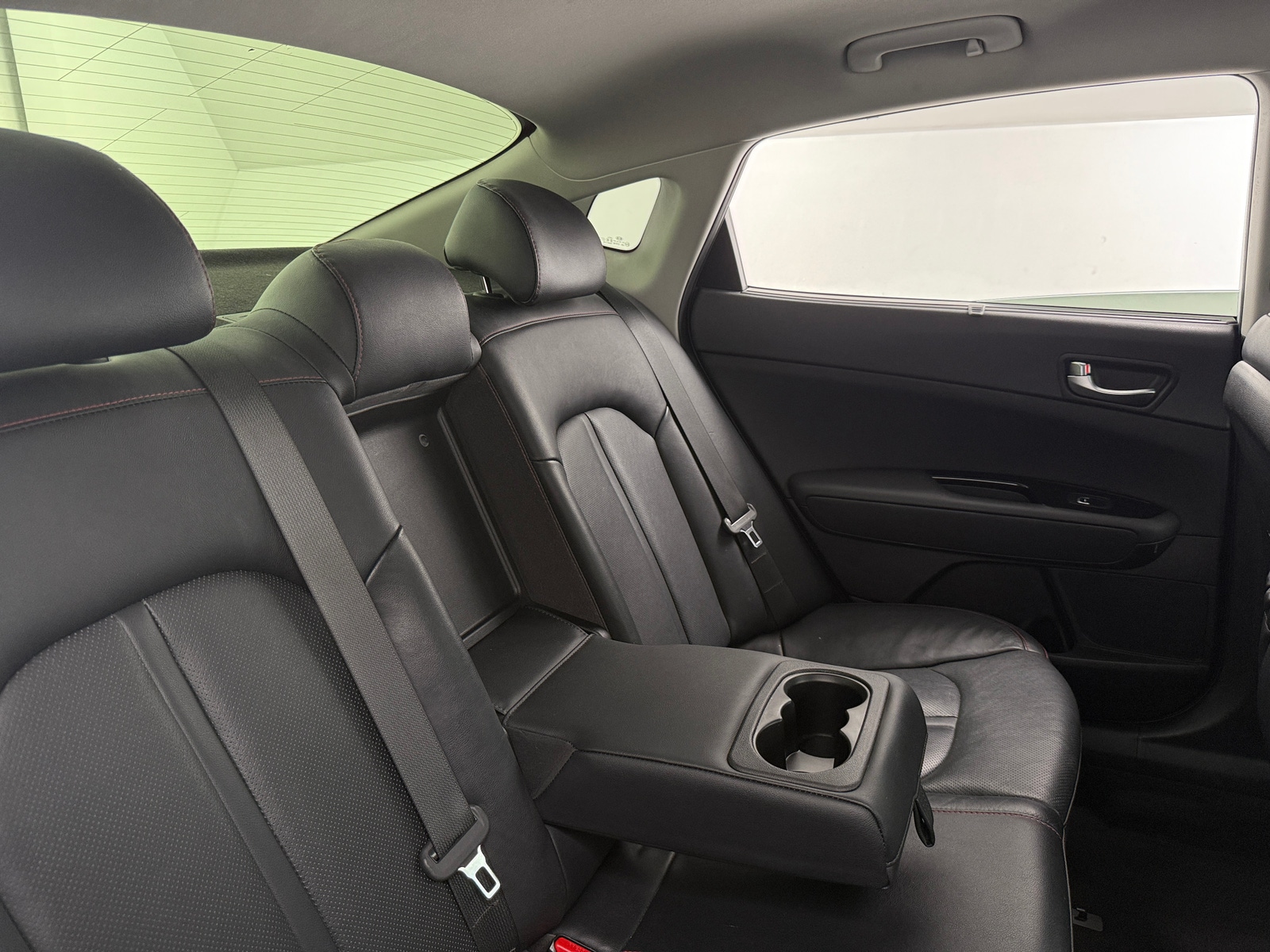 Thumbnail: 2017 Kia Optima - 5