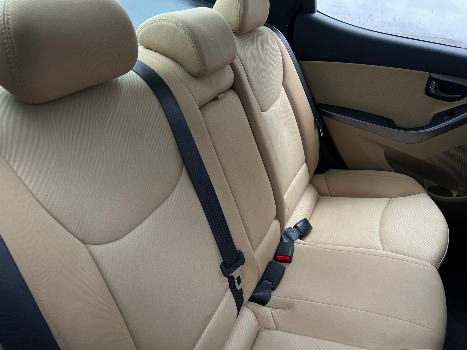 Thumbnail: 2013 Hyundai Elantra - 6