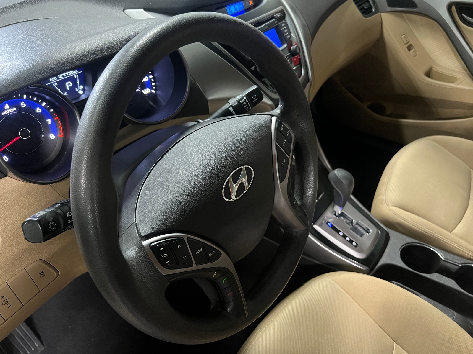 Thumbnail: 2013 Hyundai Elantra - 5