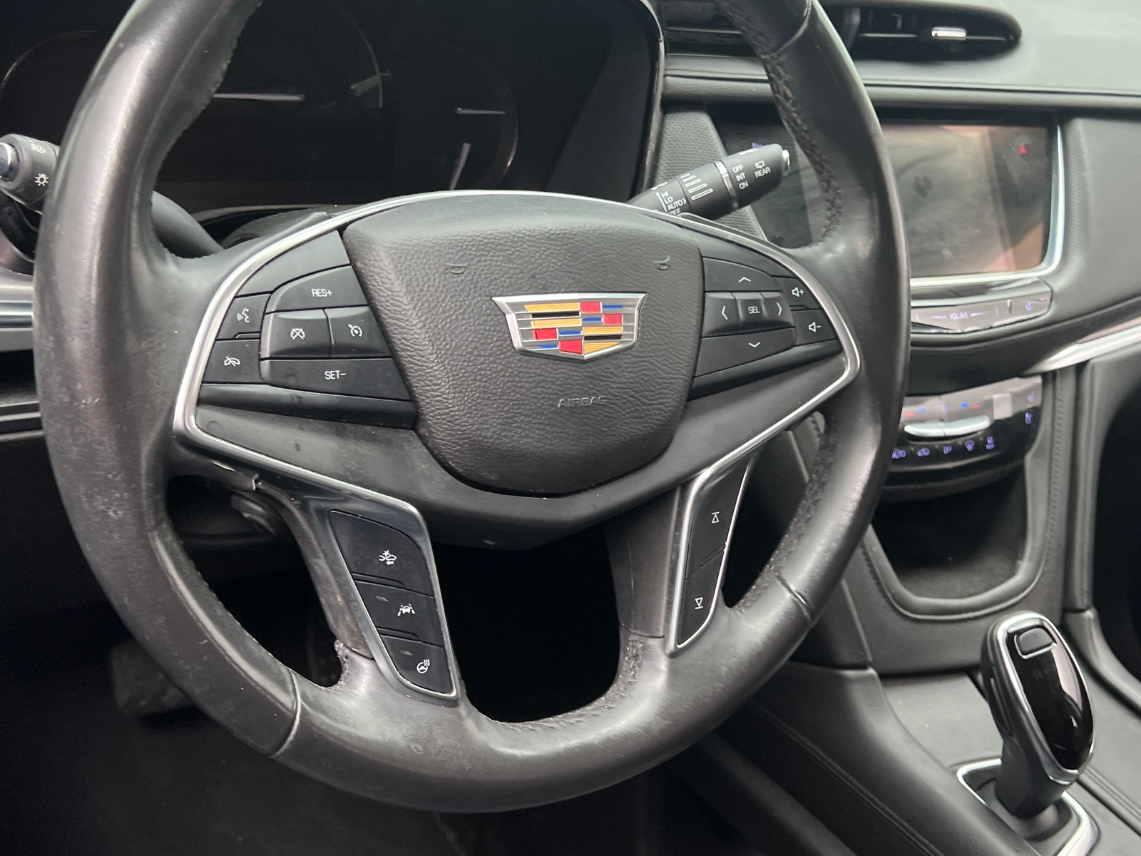 Thumbnail: 2017 Cadillac XT5 - 4