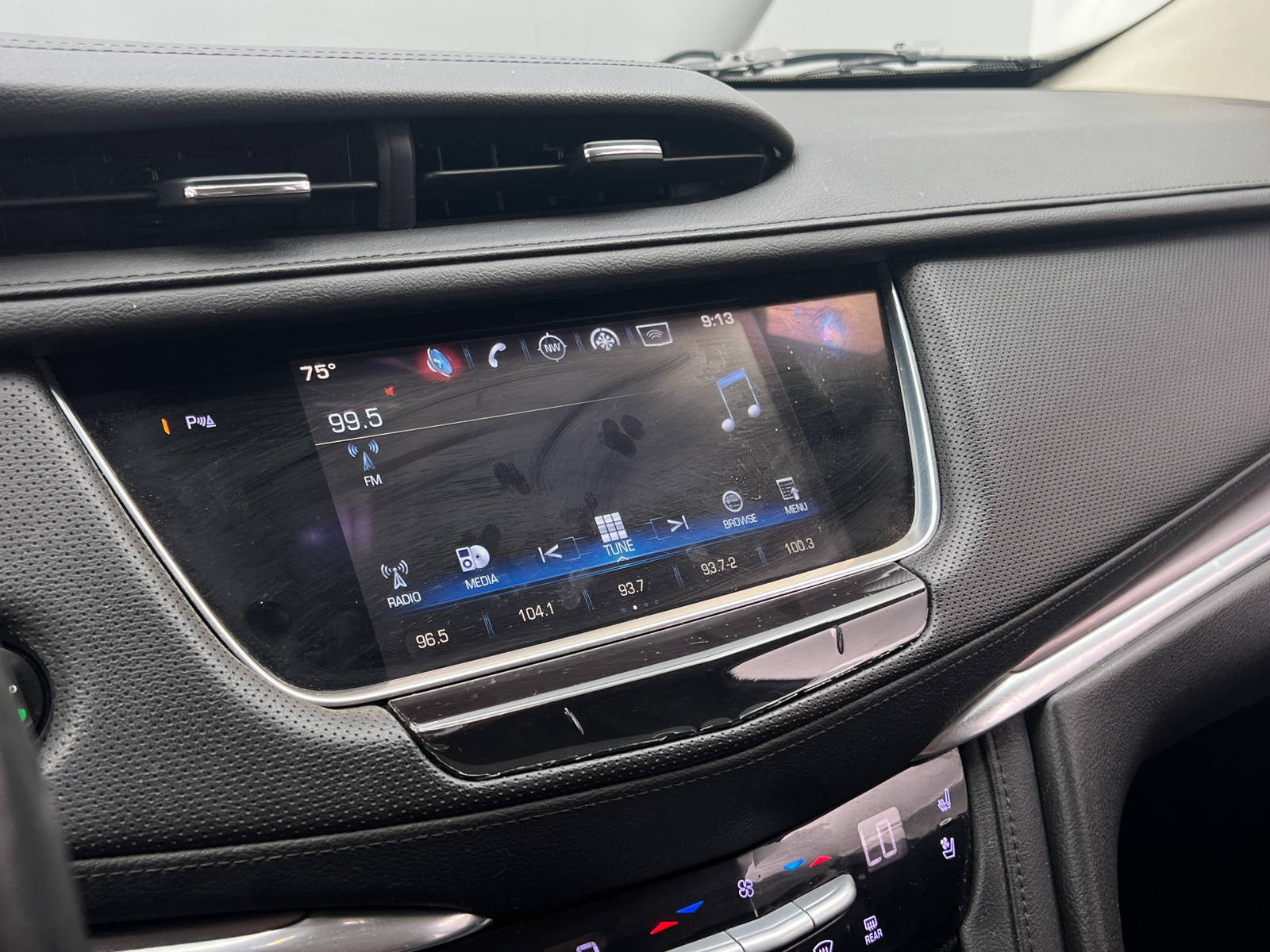 Thumbnail: 2017 Cadillac XT5 - 3
