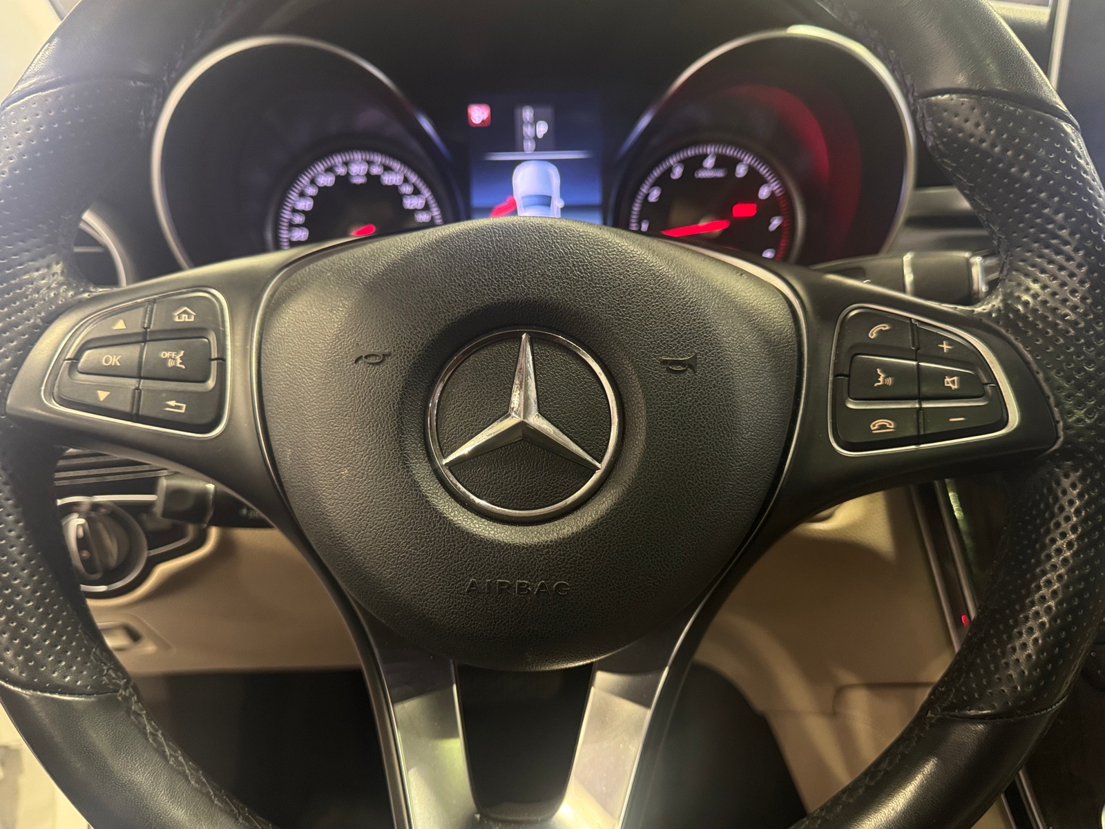 Thumbnail: 2019 Mercedes-Benz GLC - 4