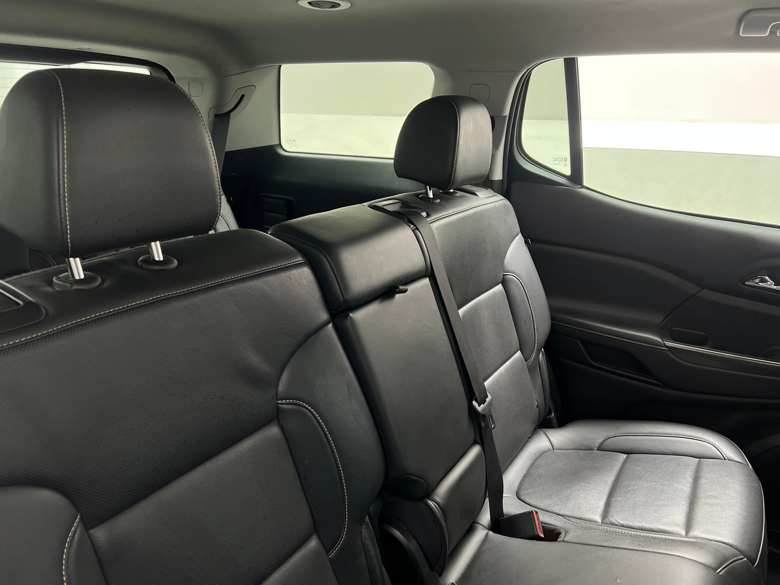 Thumbnail: 2023 GMC Acadia - 5