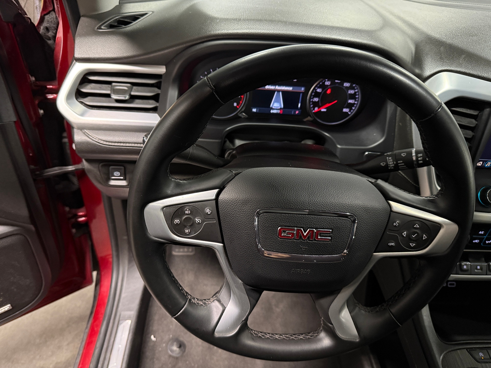Thumbnail: 2023 GMC Acadia - 4
