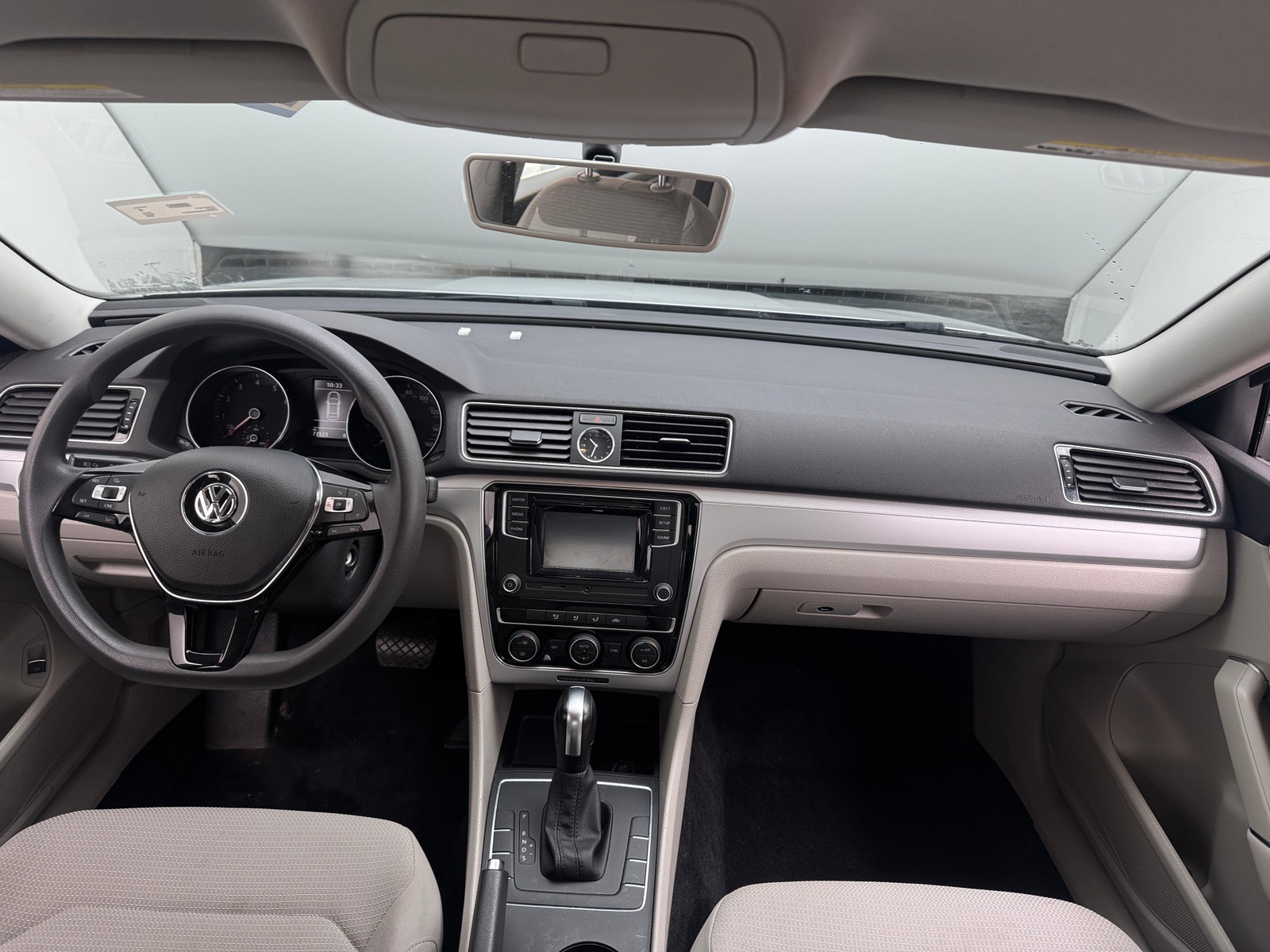 Thumbnail: 2016 Volkswagen Passat - 3