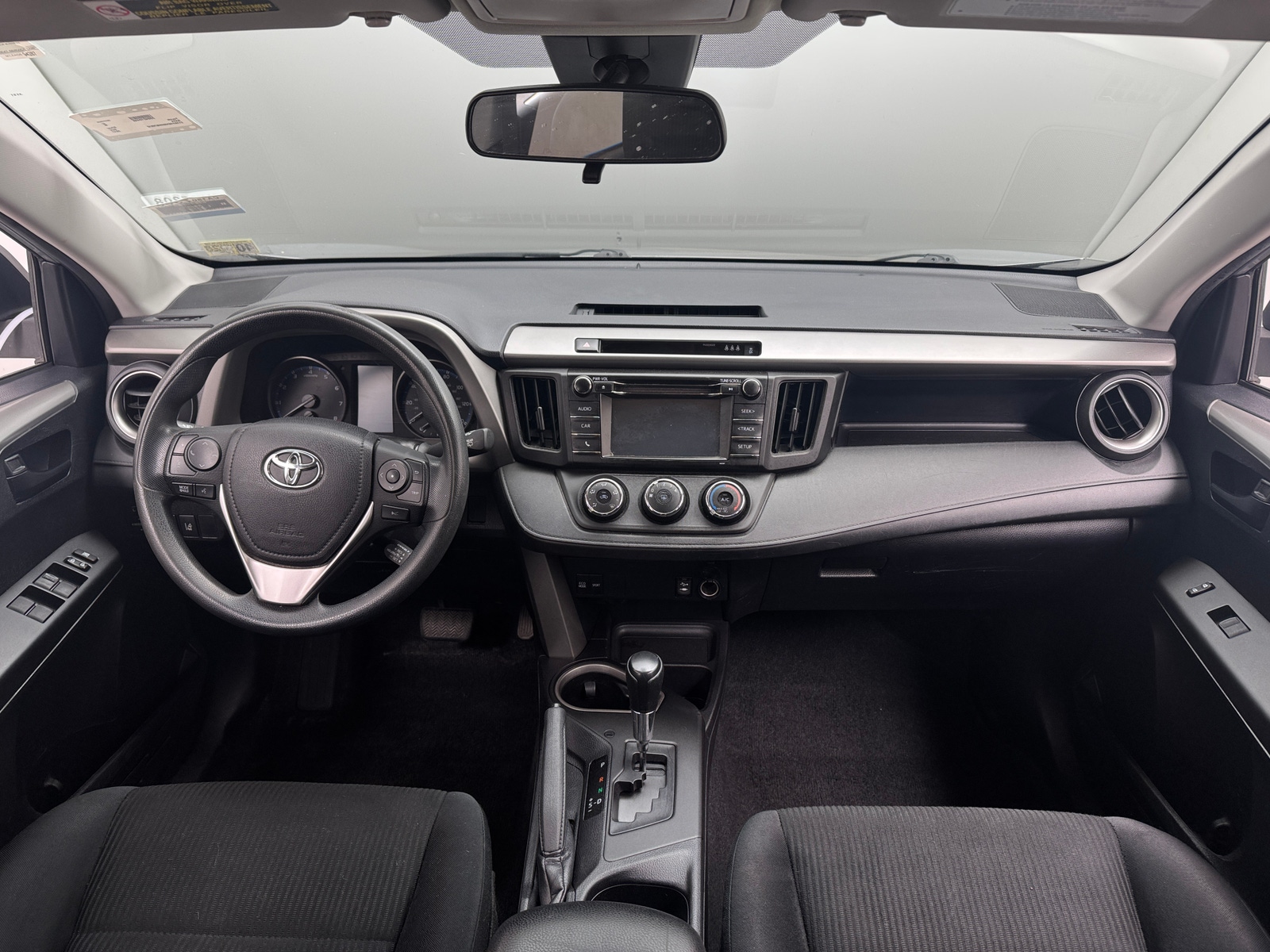 Thumbnail: 2017 Toyota RAV4 - 3