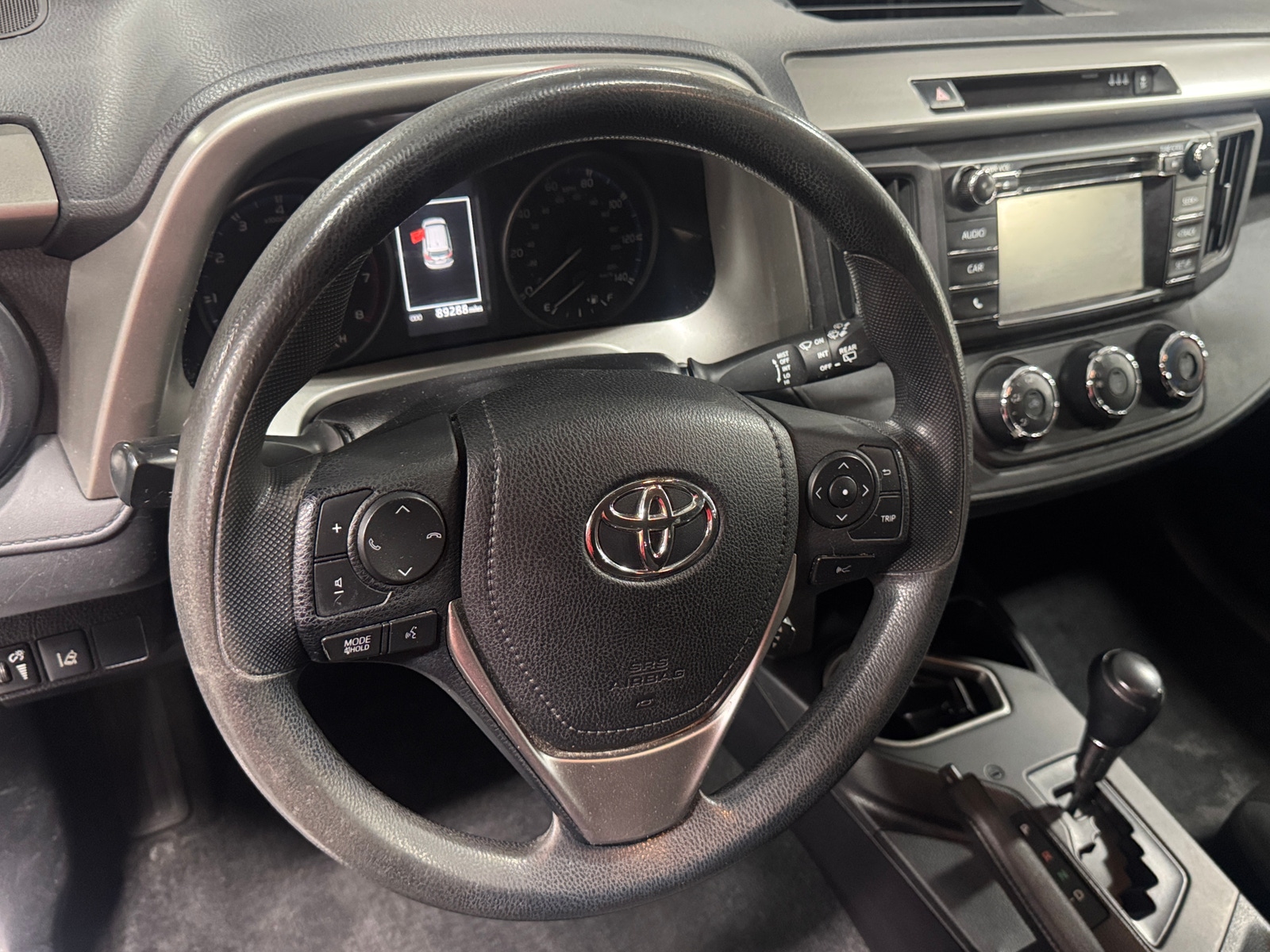 Thumbnail: 2017 Toyota RAV4 - 5