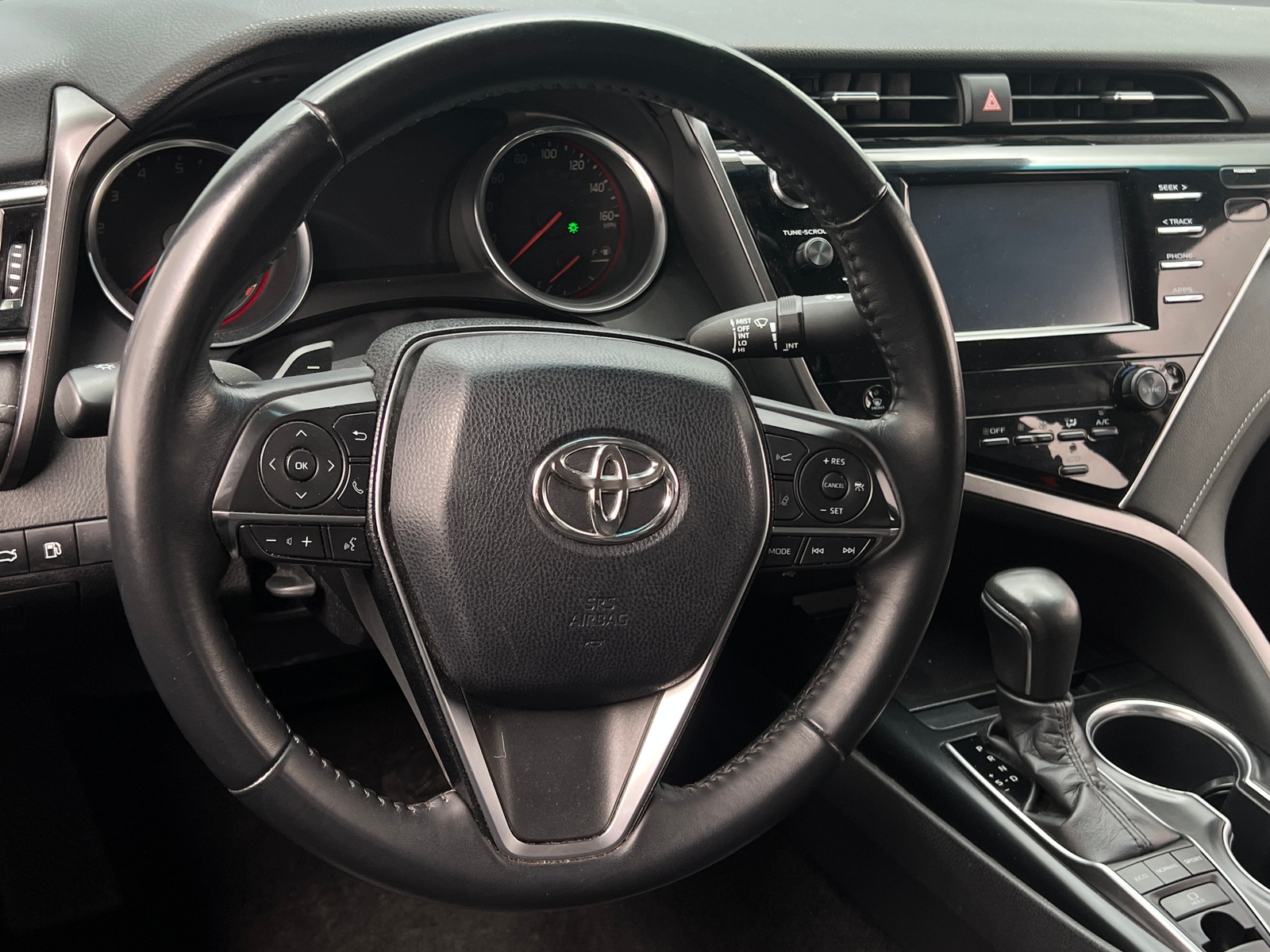 Thumbnail: 2018 Toyota Camry - 4