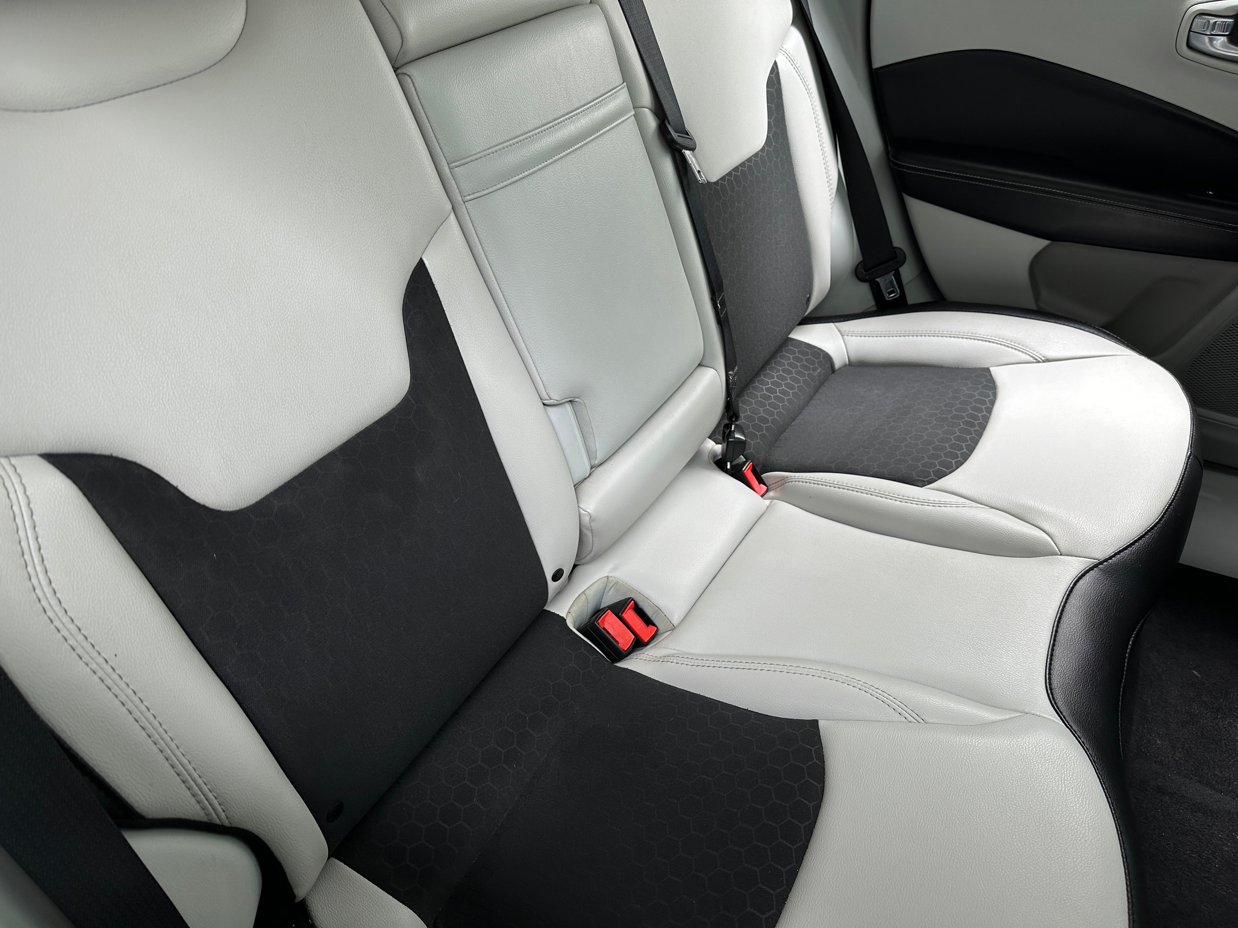 Thumbnail: 2019 Jeep Compass - 6