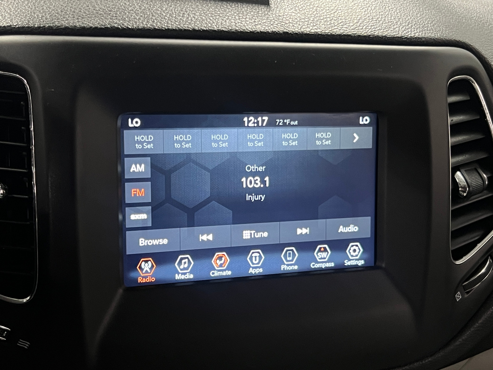 Thumbnail: 2019 Jeep Compass - 4