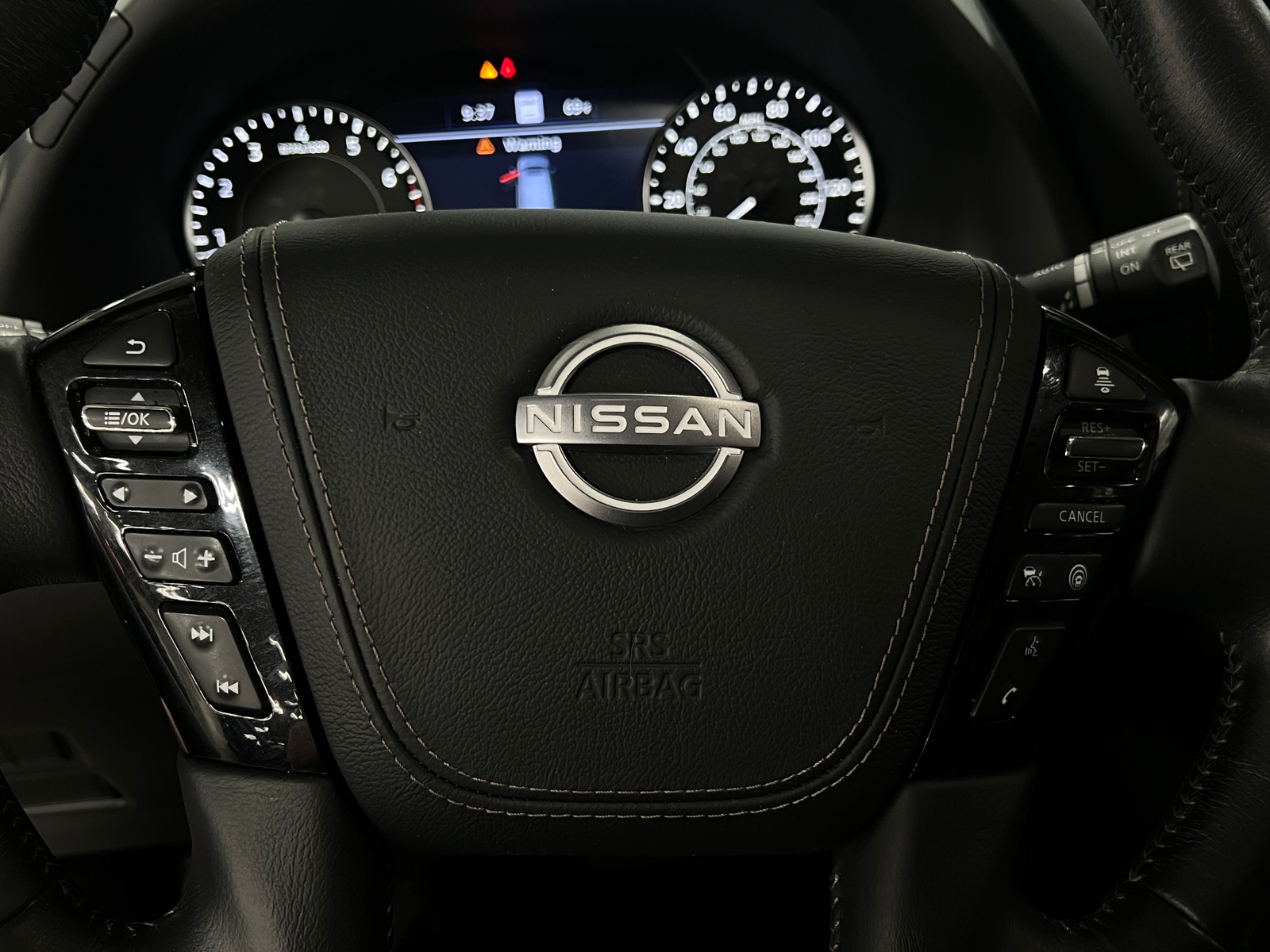 Thumbnail: 2021 Nissan Armada - 4