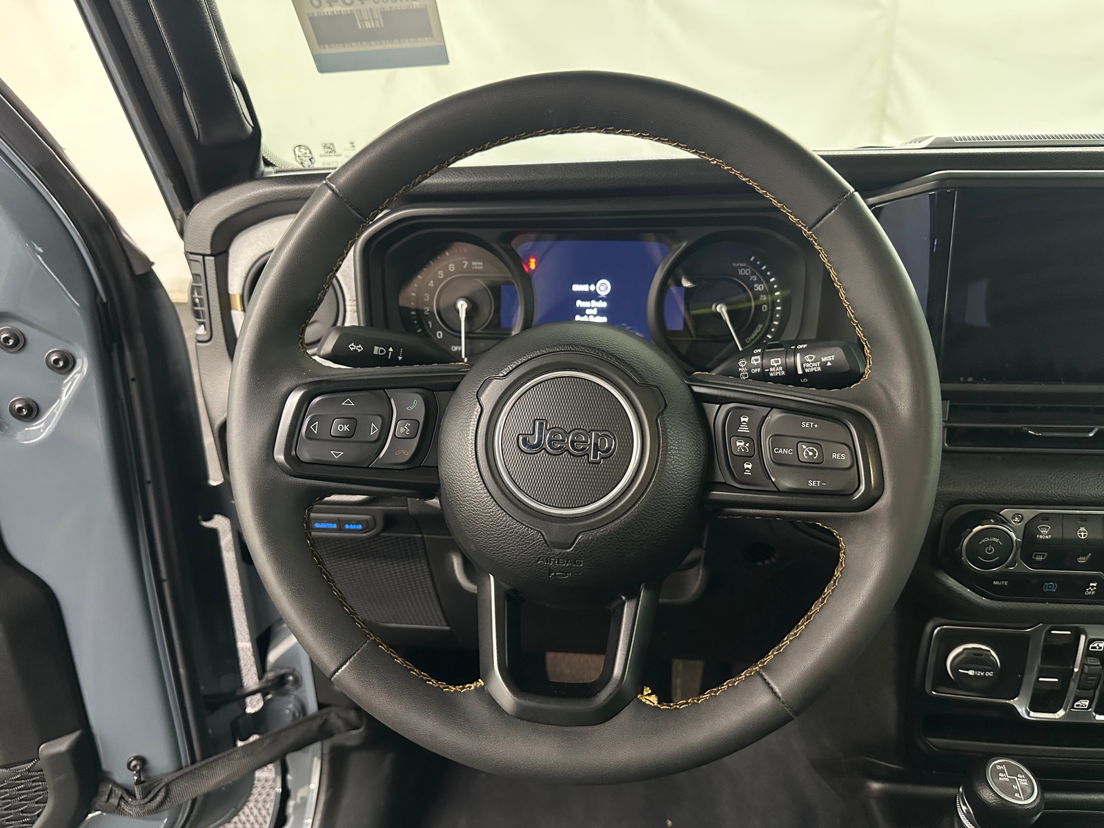 Thumbnail: 2024 Jeep Wrangler - 5