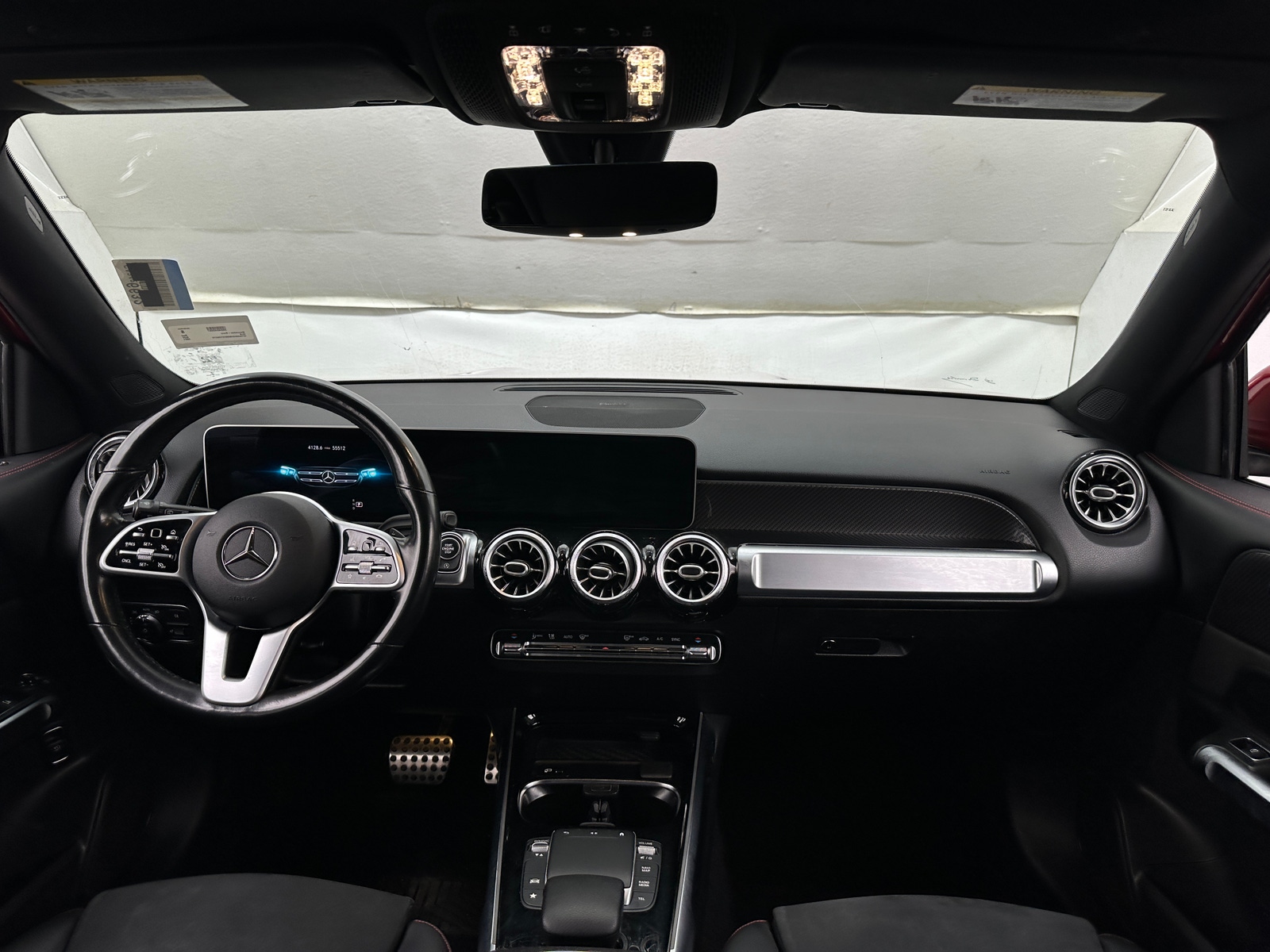 Thumbnail: 2021 Mercedes-Benz GLB - 2