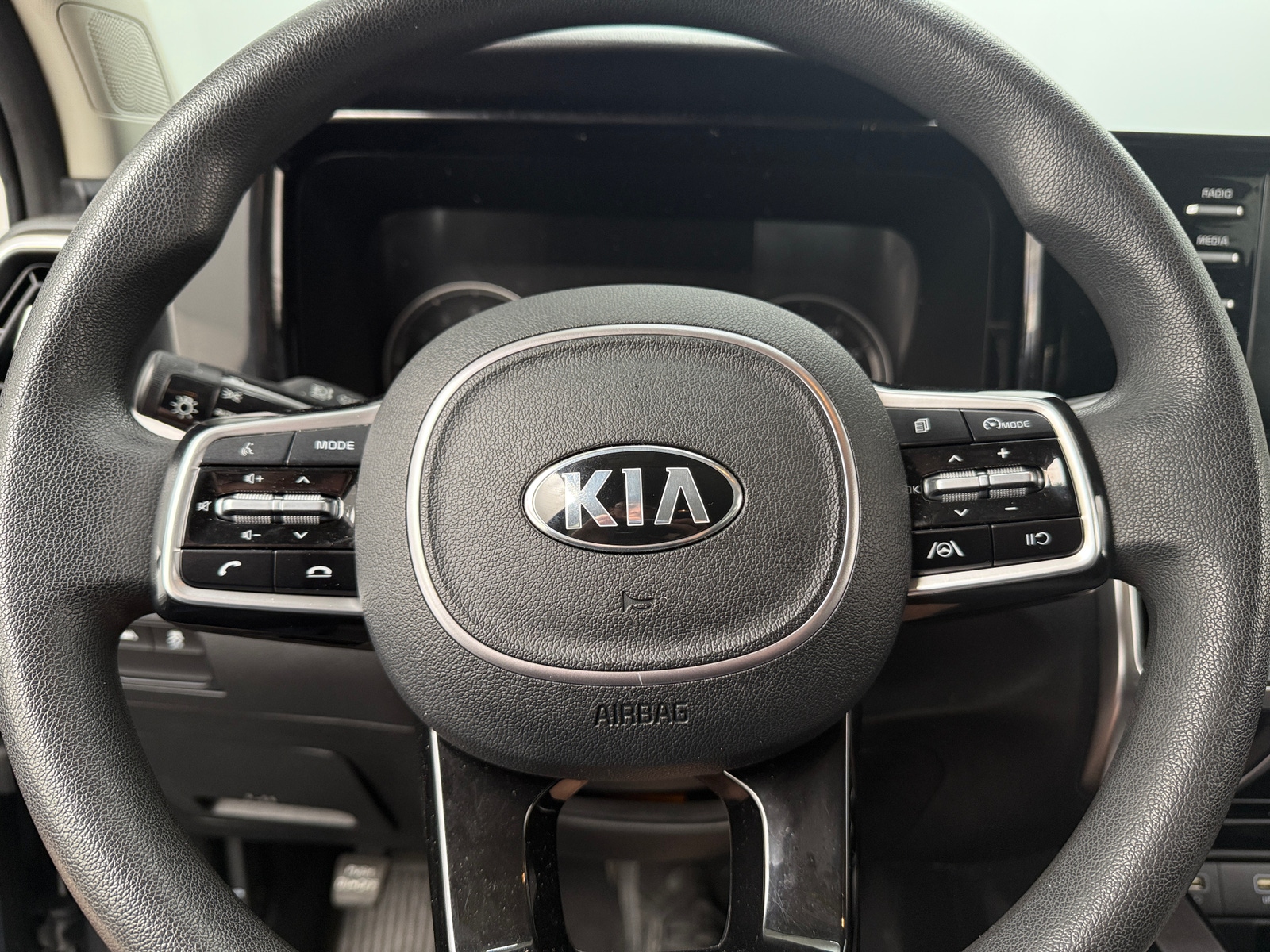 Thumbnail: 2021 Kia Sorento - 5